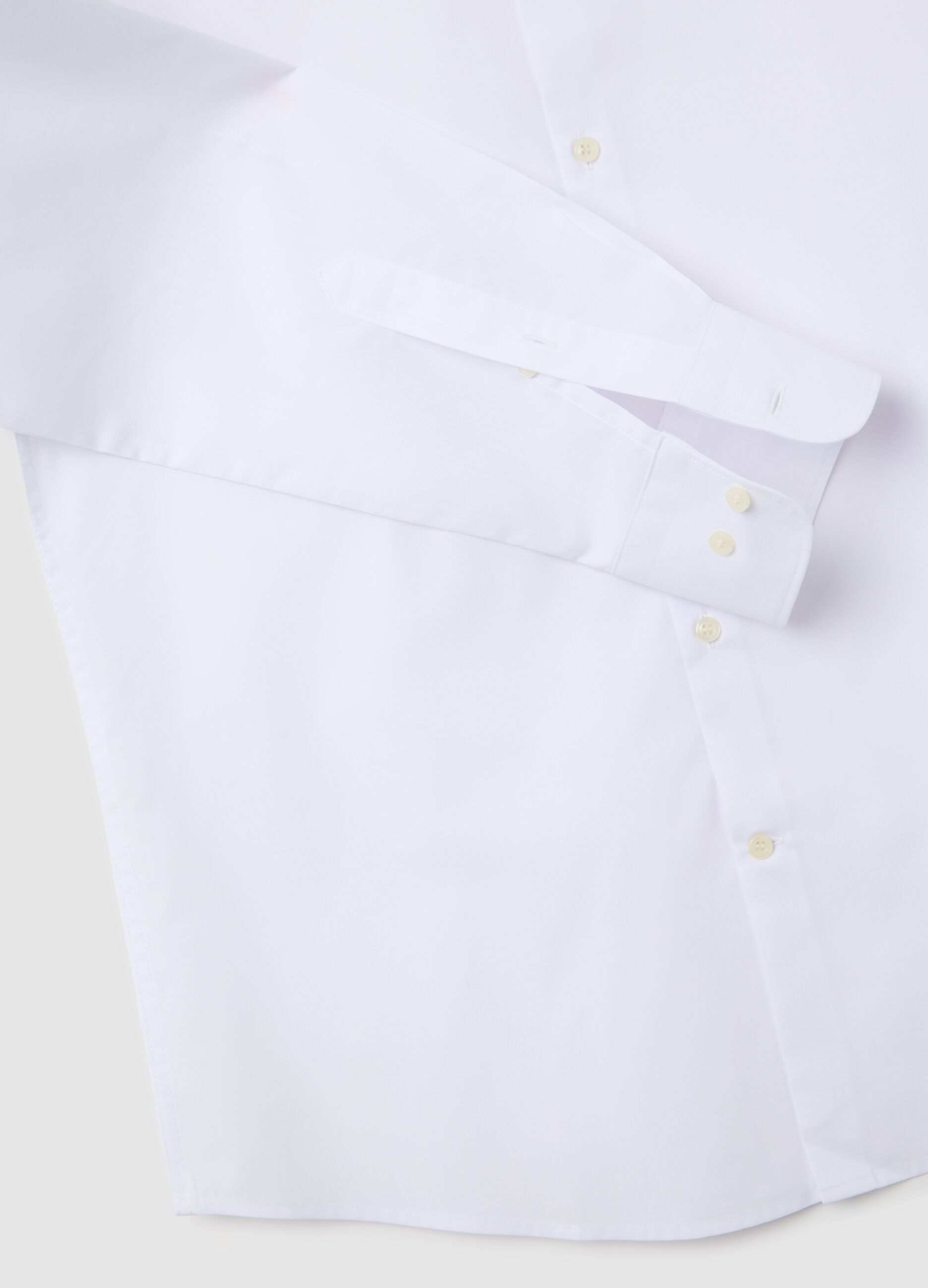 Men's white cotton blend slim fit easy iron shirt