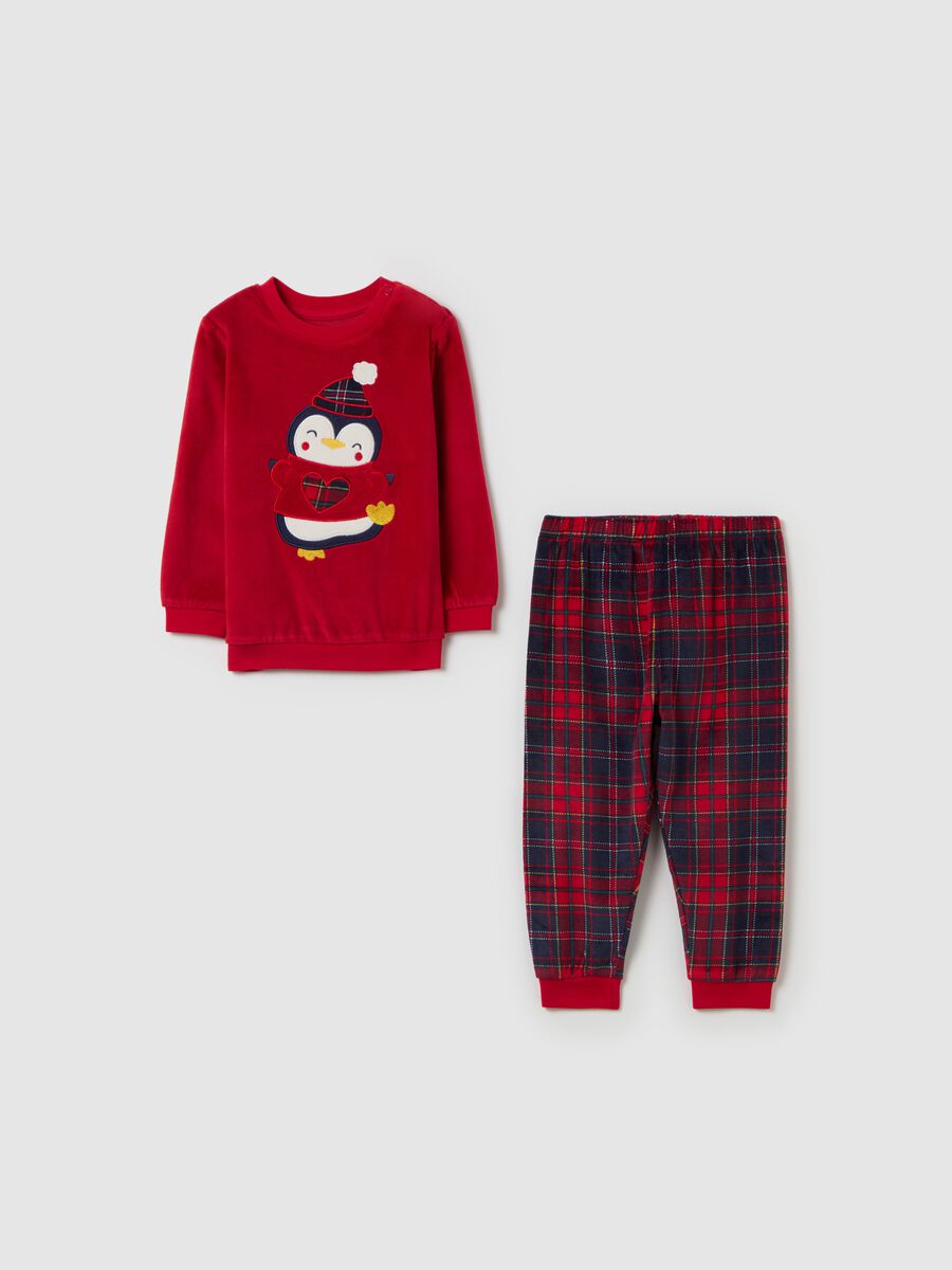 Velour pyjamas with penguin embroidery_0