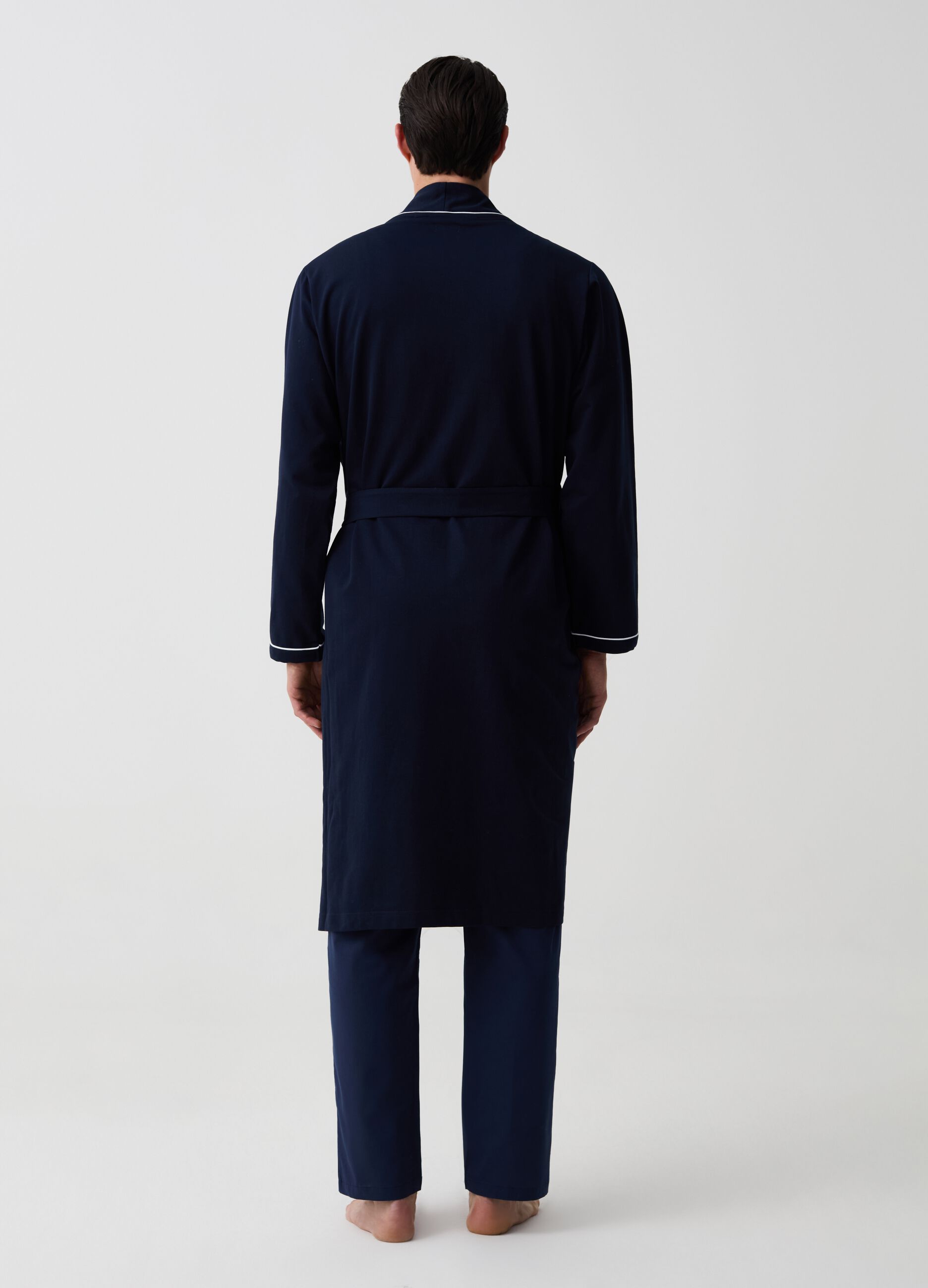 Long dressing gown with contrasting piping