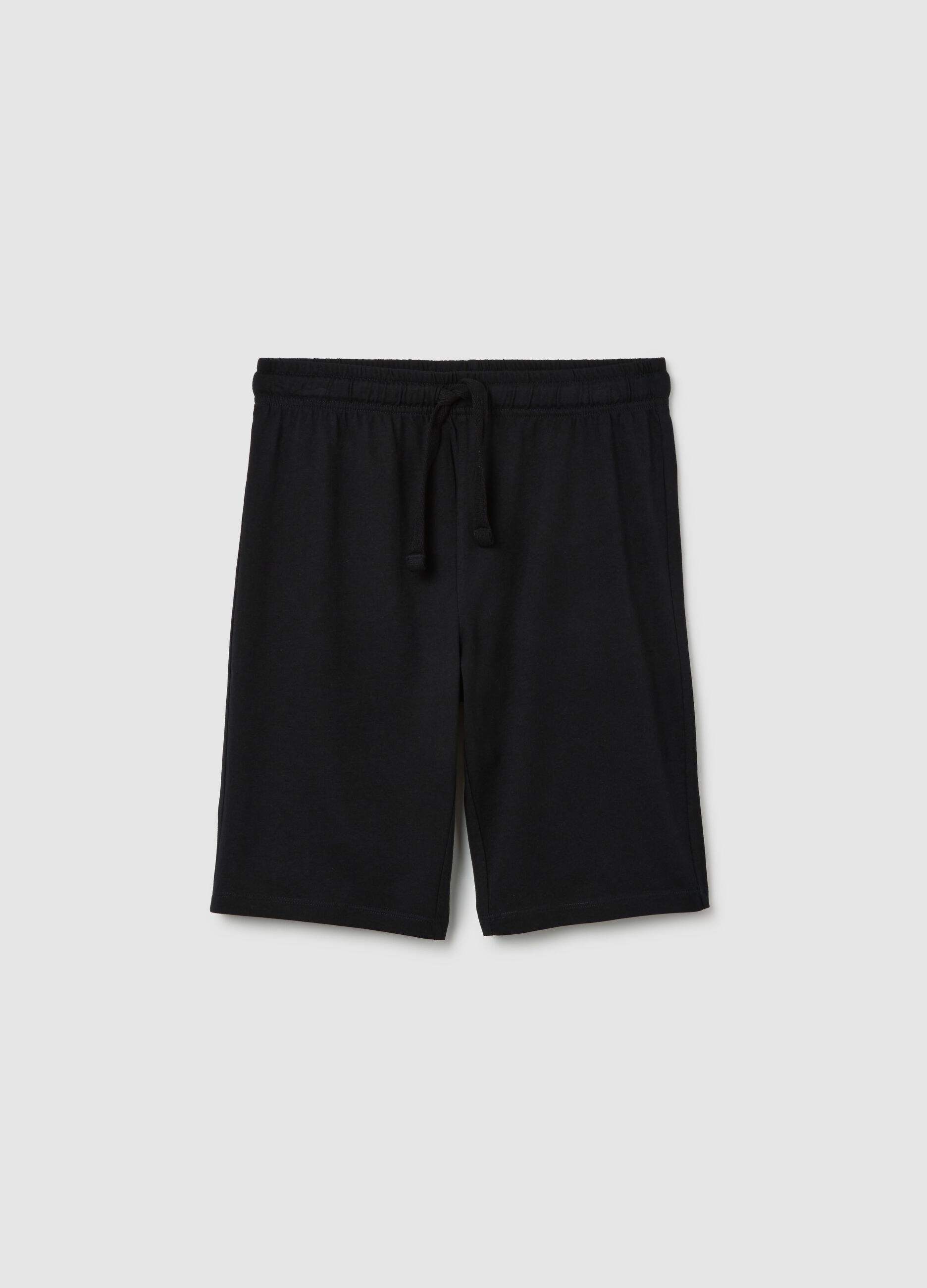 Boy's black cotton regular fit shorts