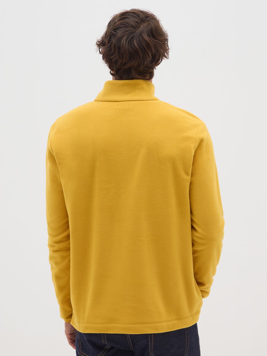 Yellow fleece half-zip sweatshirt_2