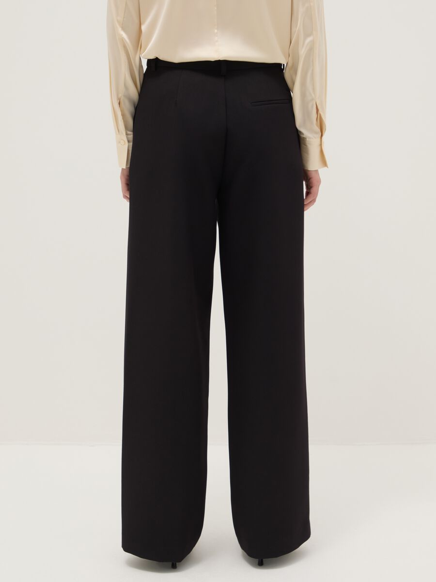 Black Straight Stretch Trousers_2