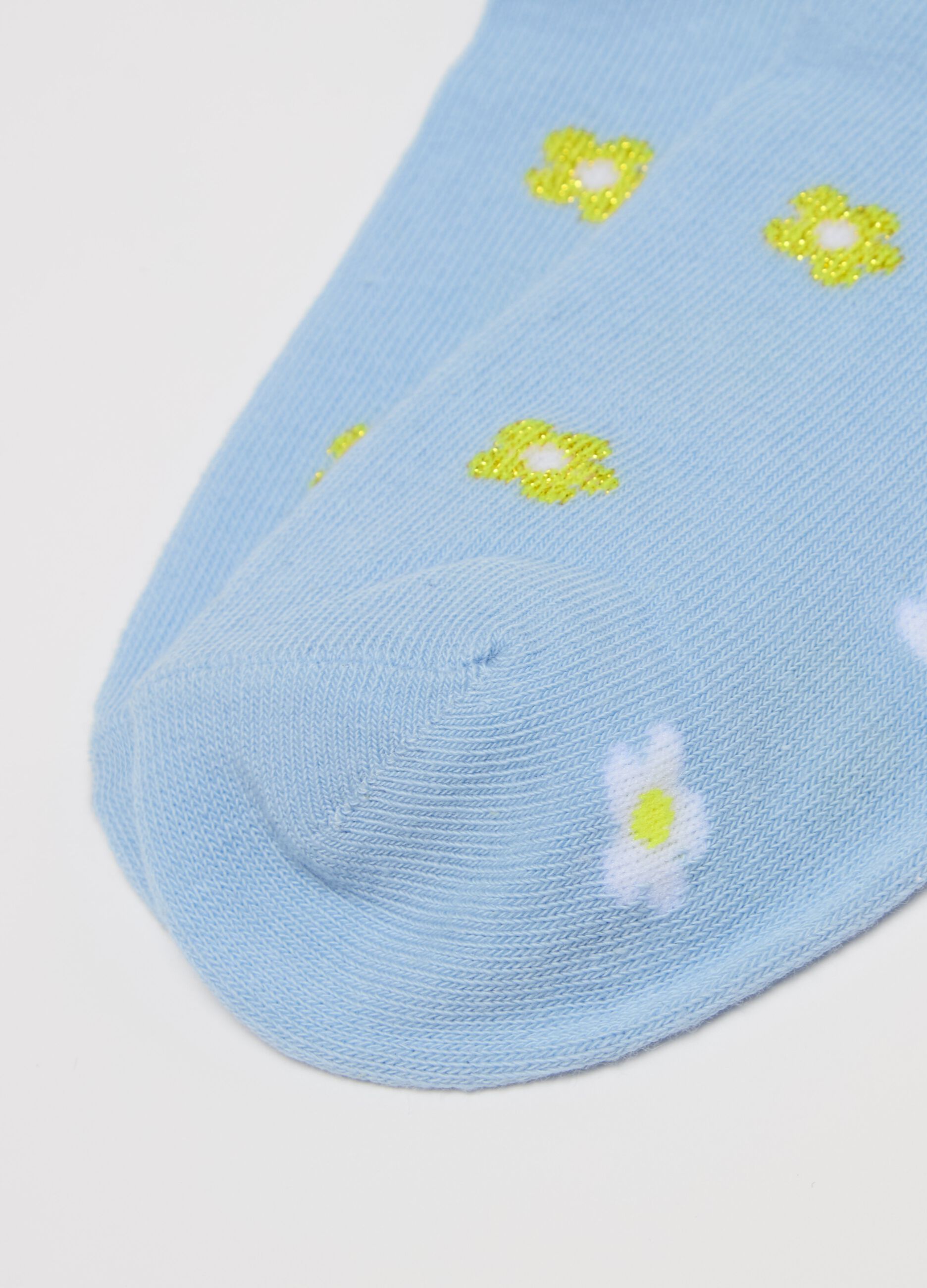 Three-pair pack short socks with small flowers