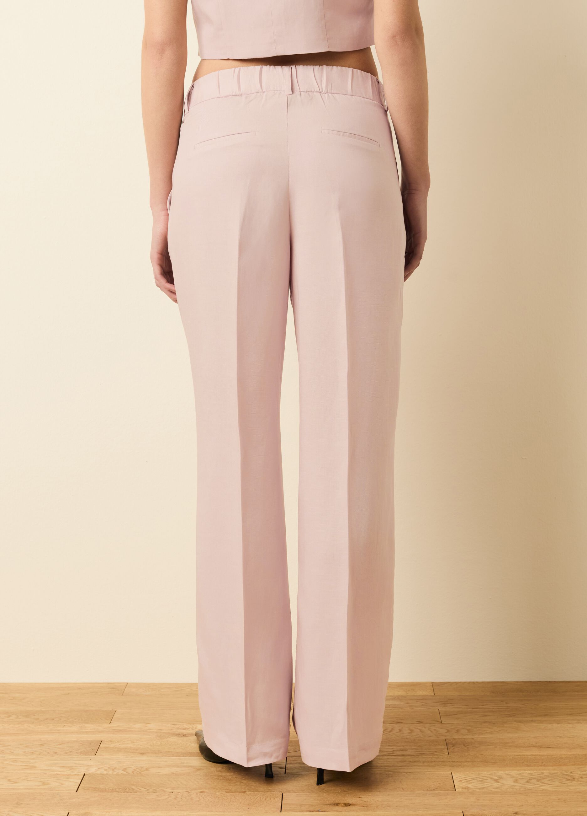 Wide-leg trousers in linen and Lyocell