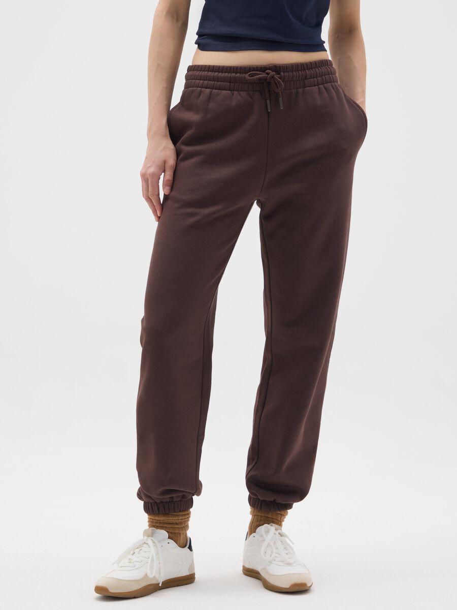 Brown cotton blend trousers with regular fit_1