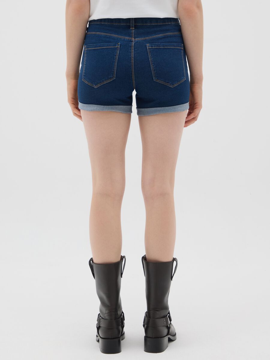 Shorts da donna in denim blu regular fit_2
