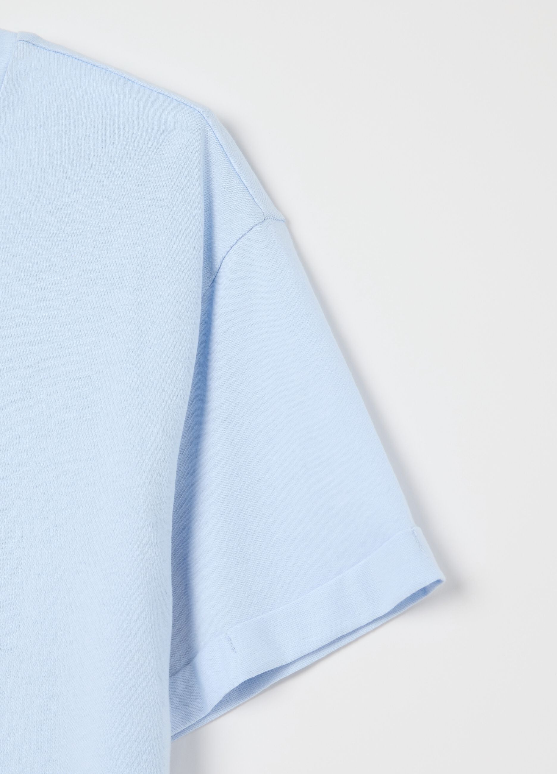 Light blue nightdress with poppies print