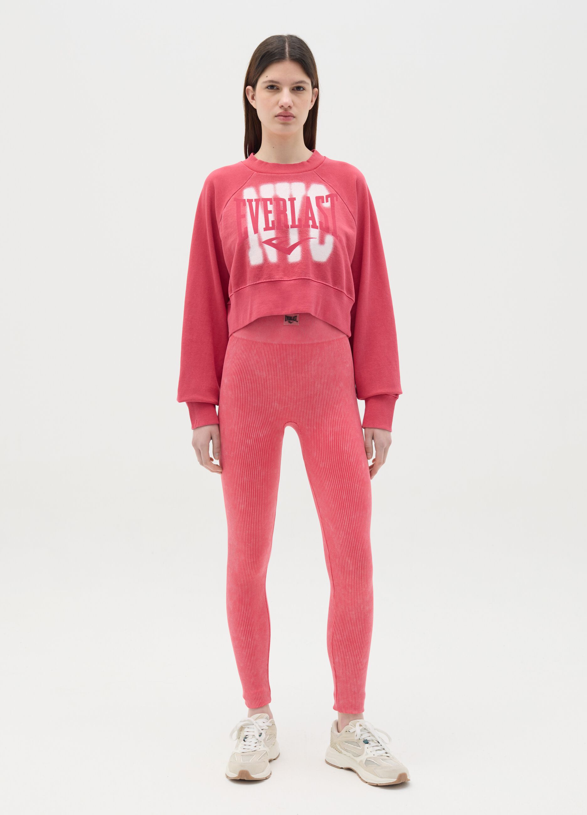 Cropped sweatshirt with logo print