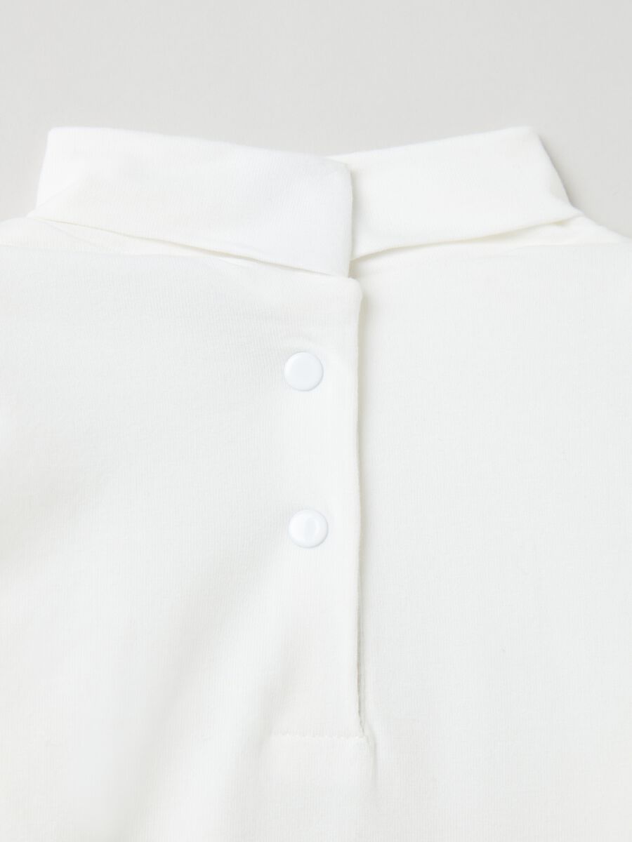 T-shirt maniche lunghe a collo alto_2