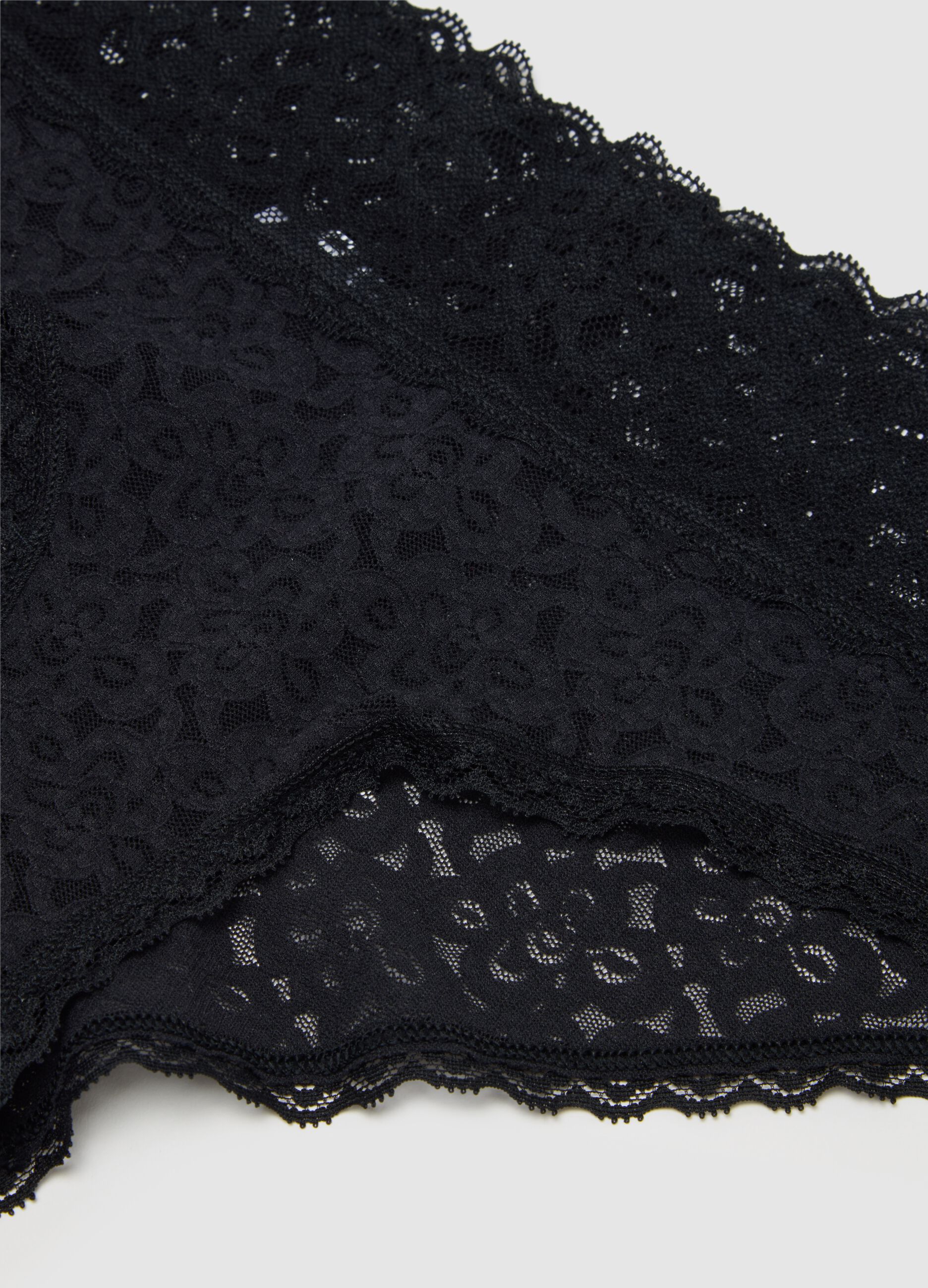 Three-pack French knickers in lace