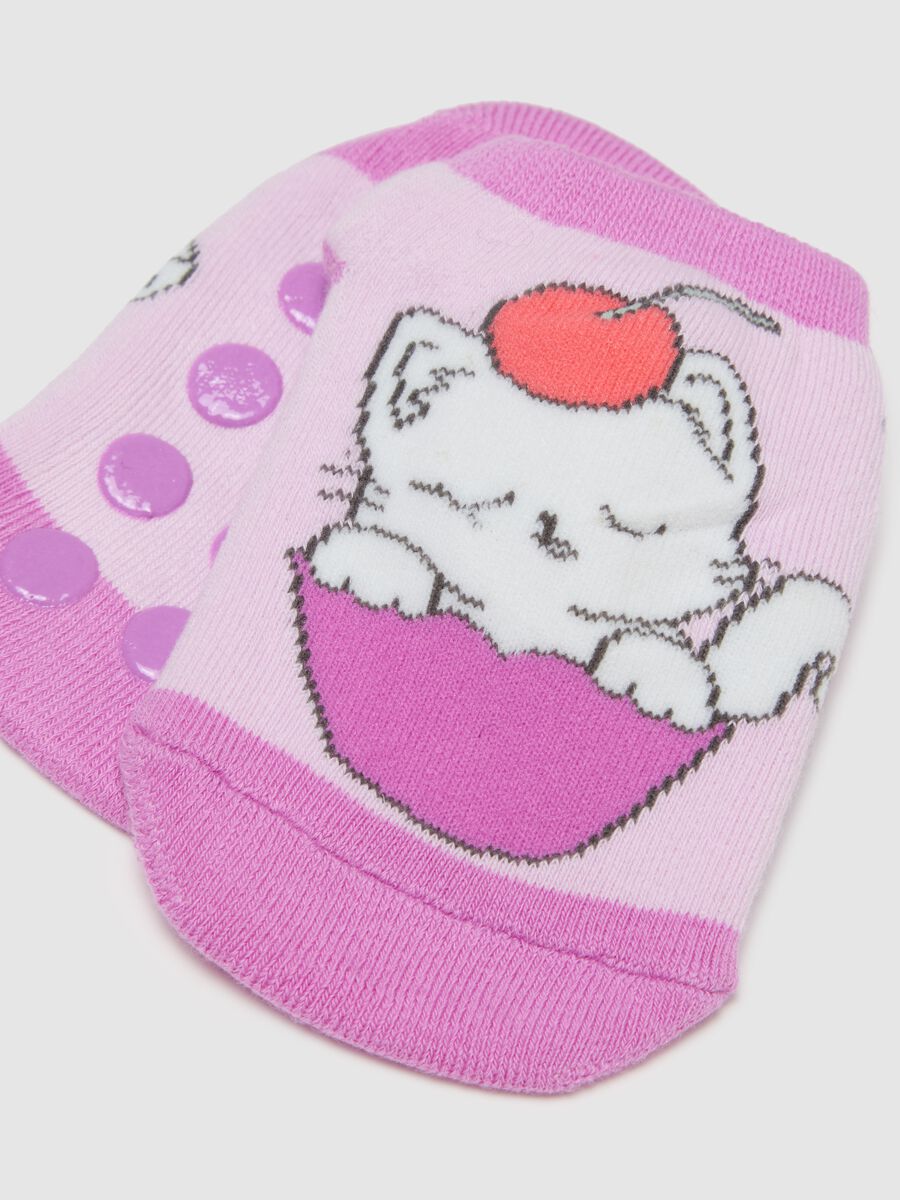 Girls' purple cotton blend socks with cat, regular fit_2