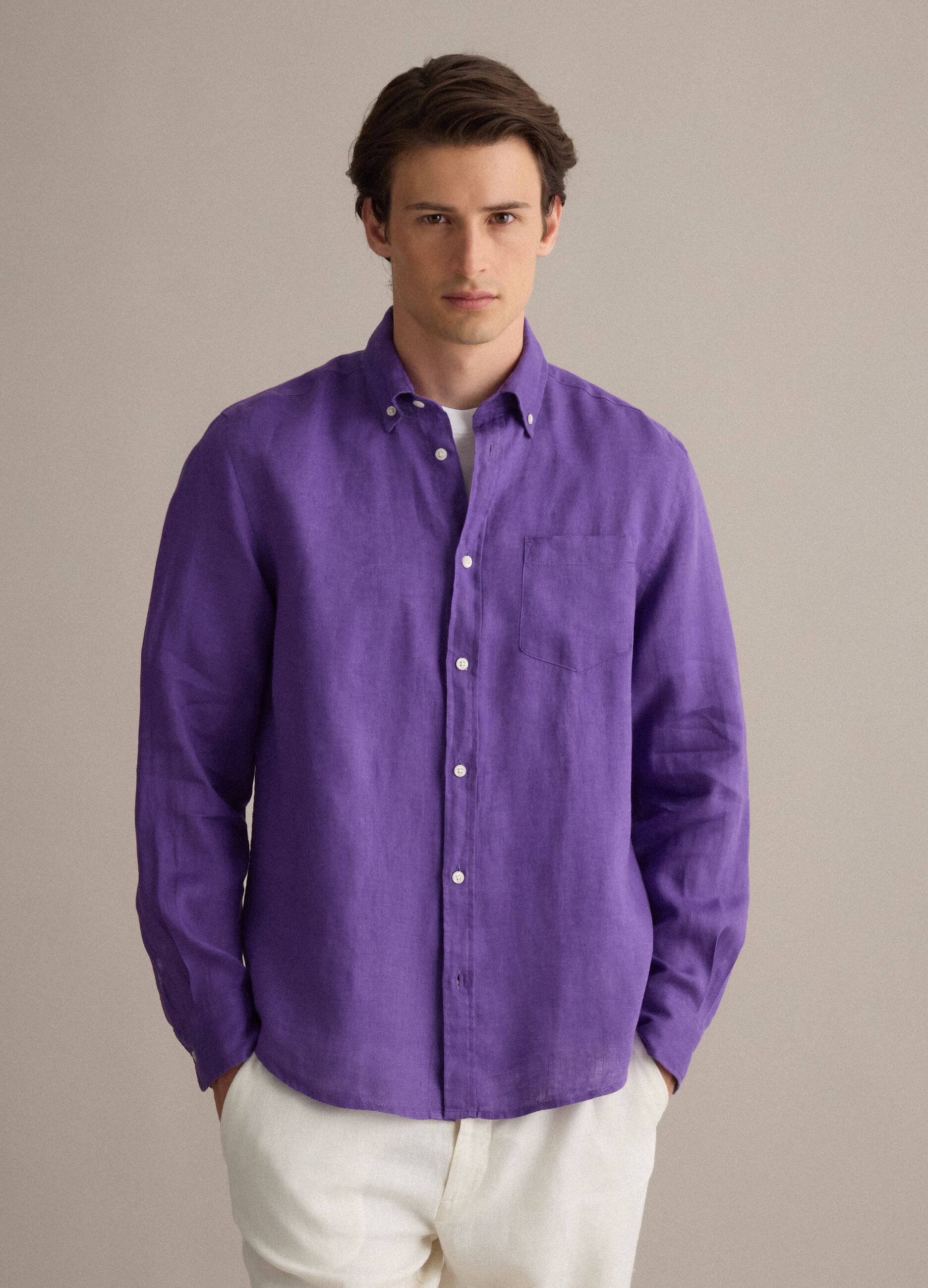Purple pure linen shirt with button-down collar, regular fit