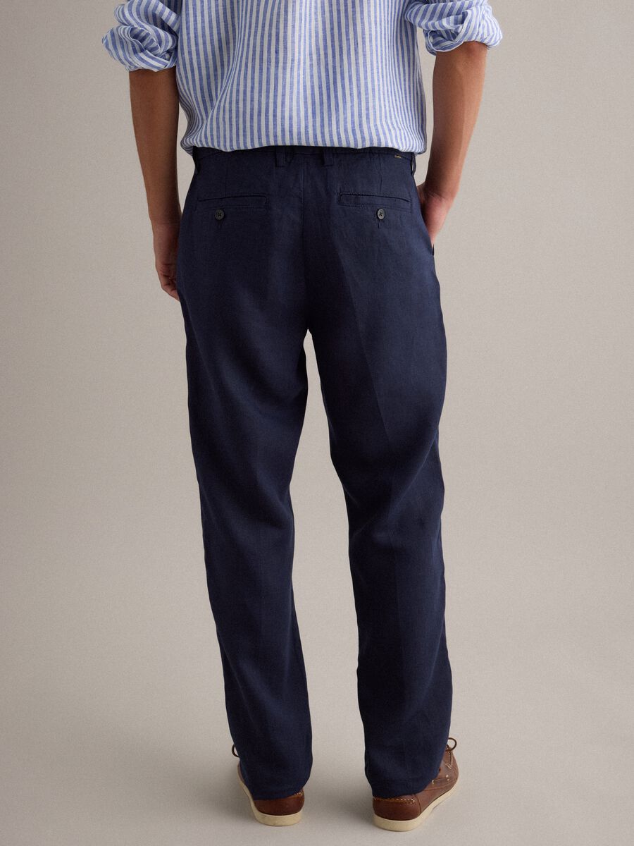 Pantaloni chino in puro lino blu regular fit_2