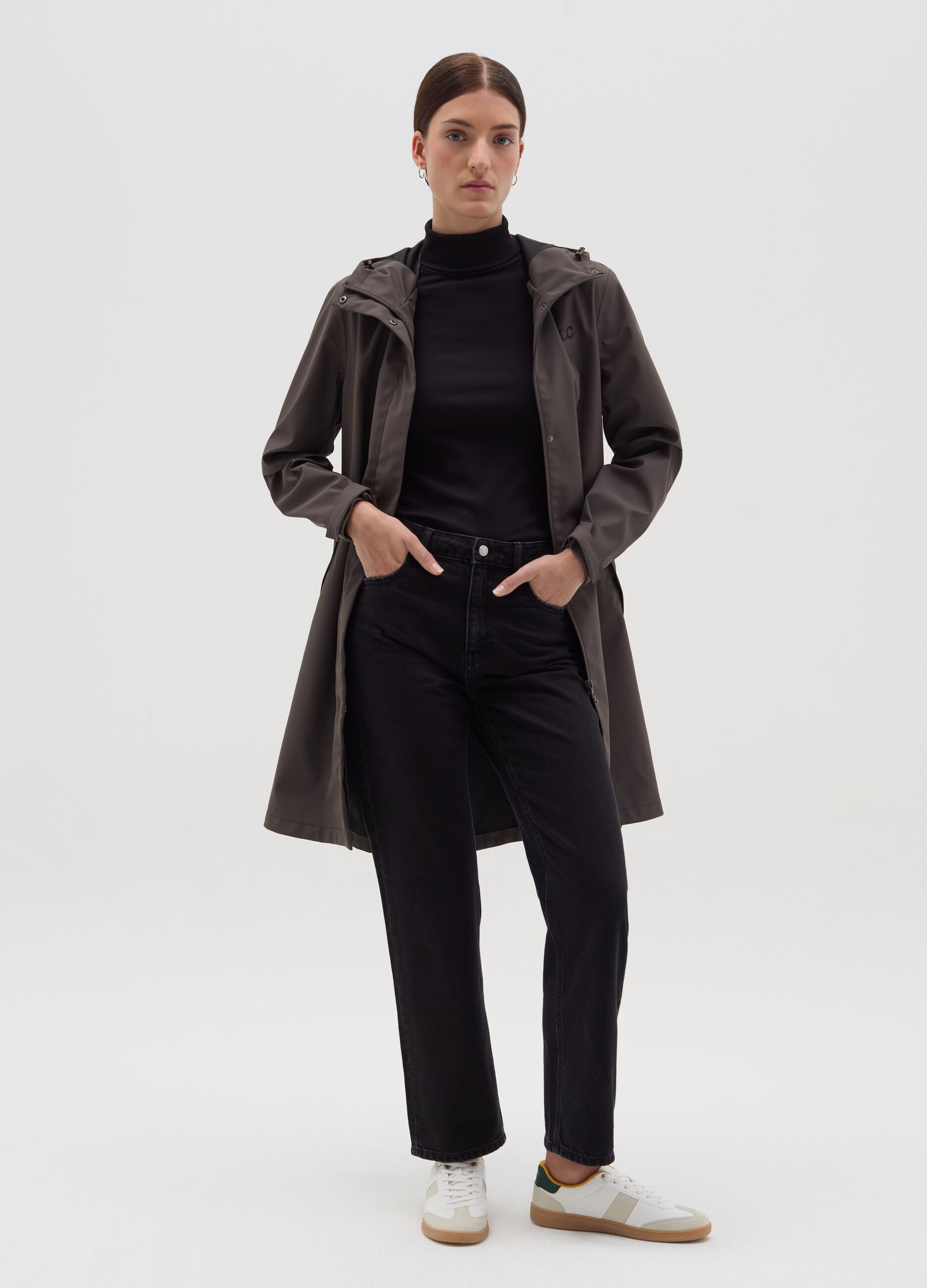 Long parka with hood