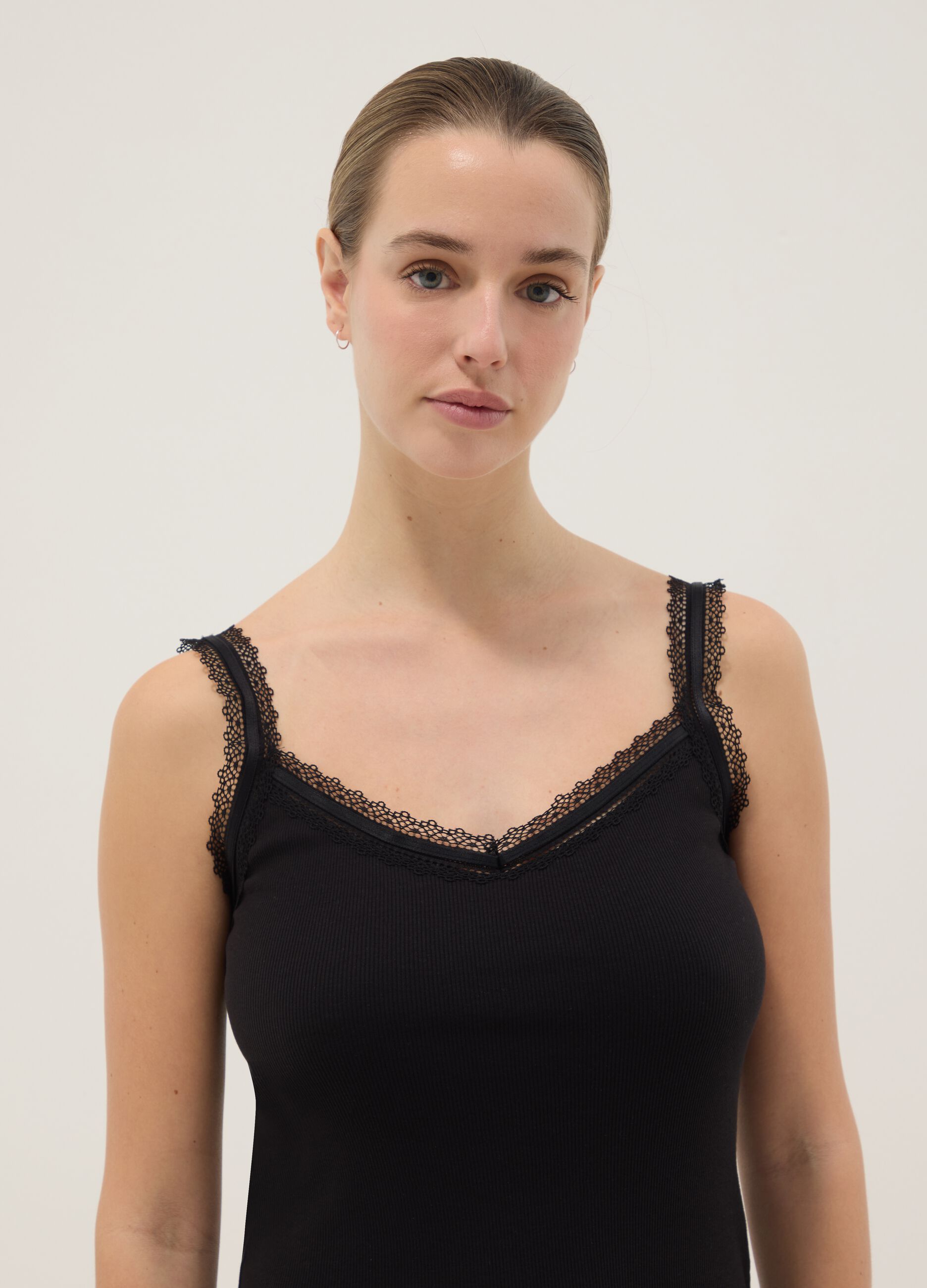 Black pure cotton vest regular fit with lace trim