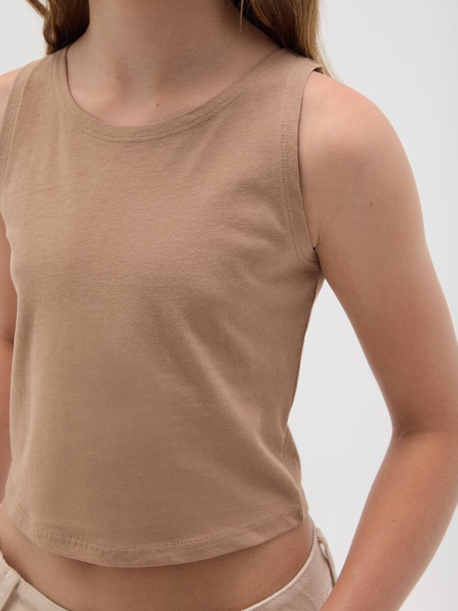 Brown regular fit girls' cotton crop top_2