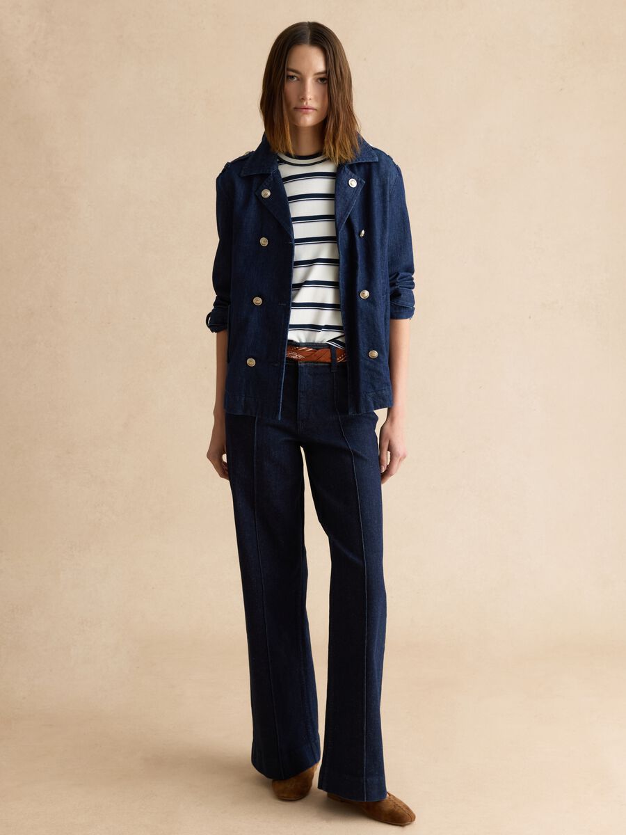 Blue denim pure cotton regular fit jacket with gold buttons_2
