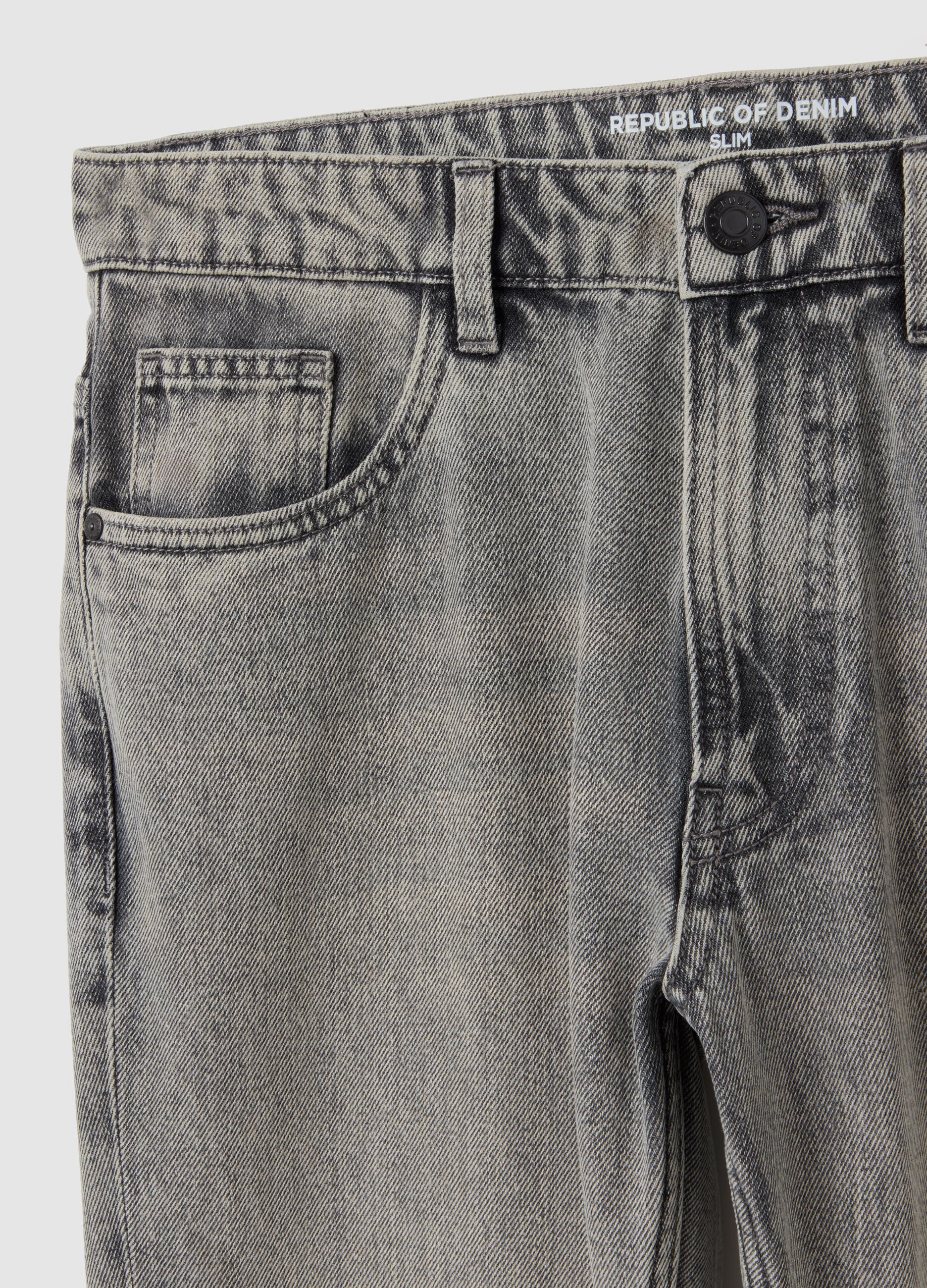 Jeans slim fit grigi in denim 