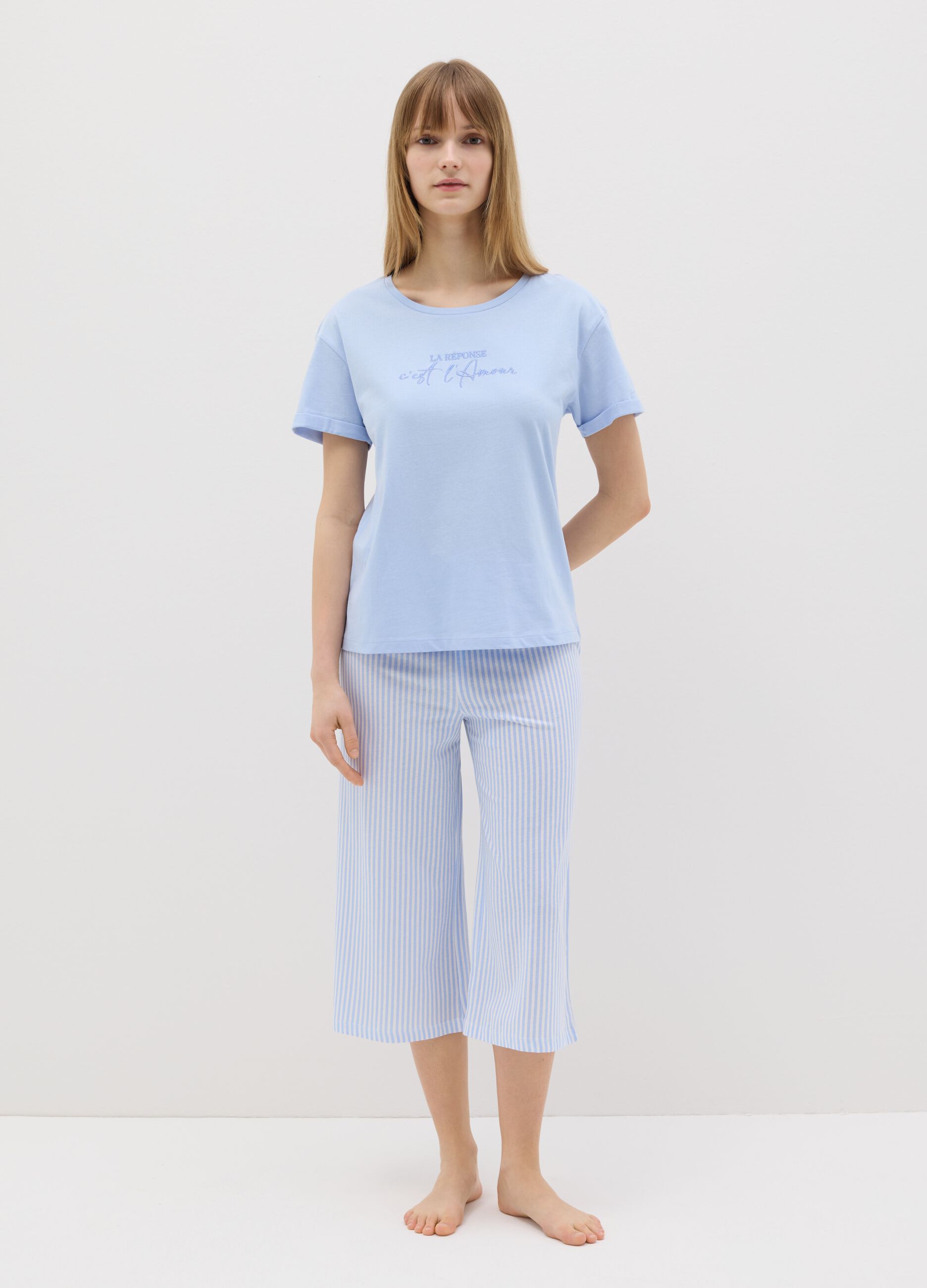 Light blue cotton pyjama top with lettering embroidery