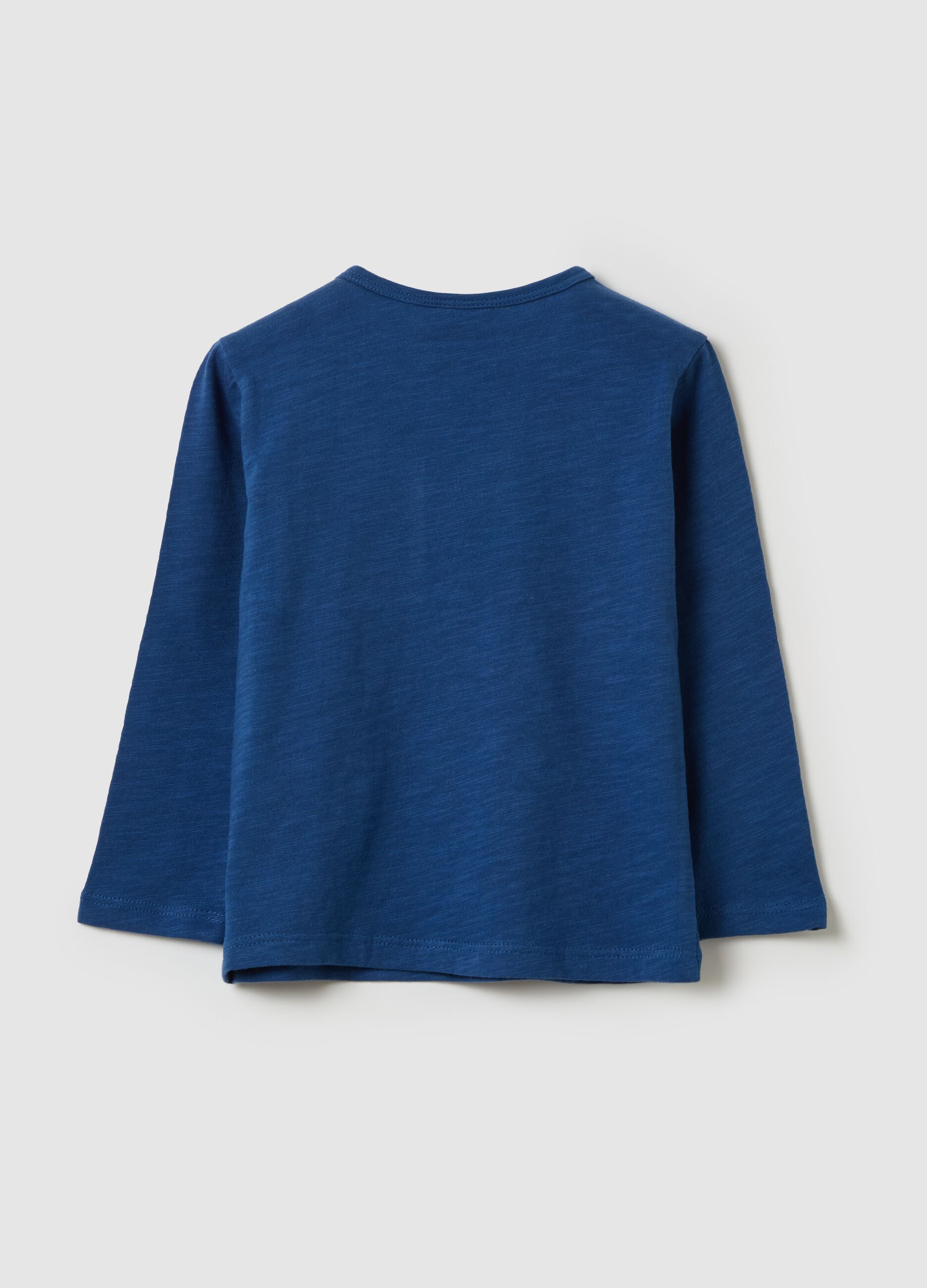 Cotton T-shirt with pocket and long sleeves