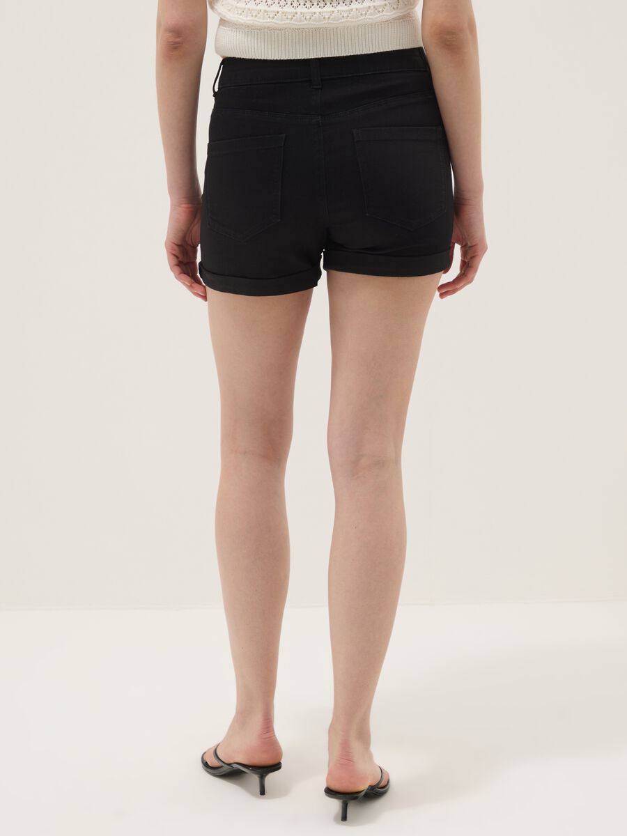Black regular-fit stretch cotton denim shorts_2