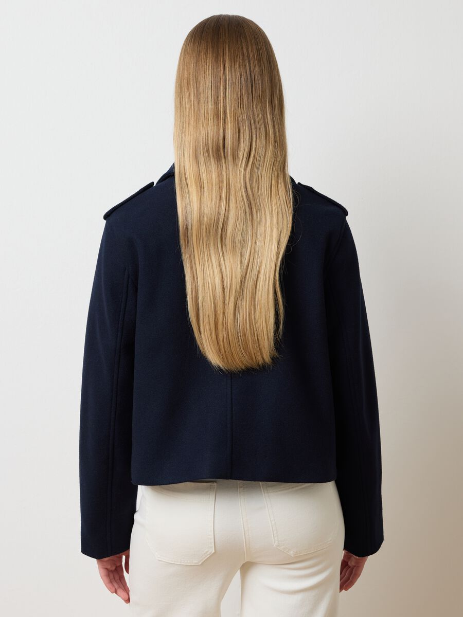 Blue regular fit jacket with button closure_3