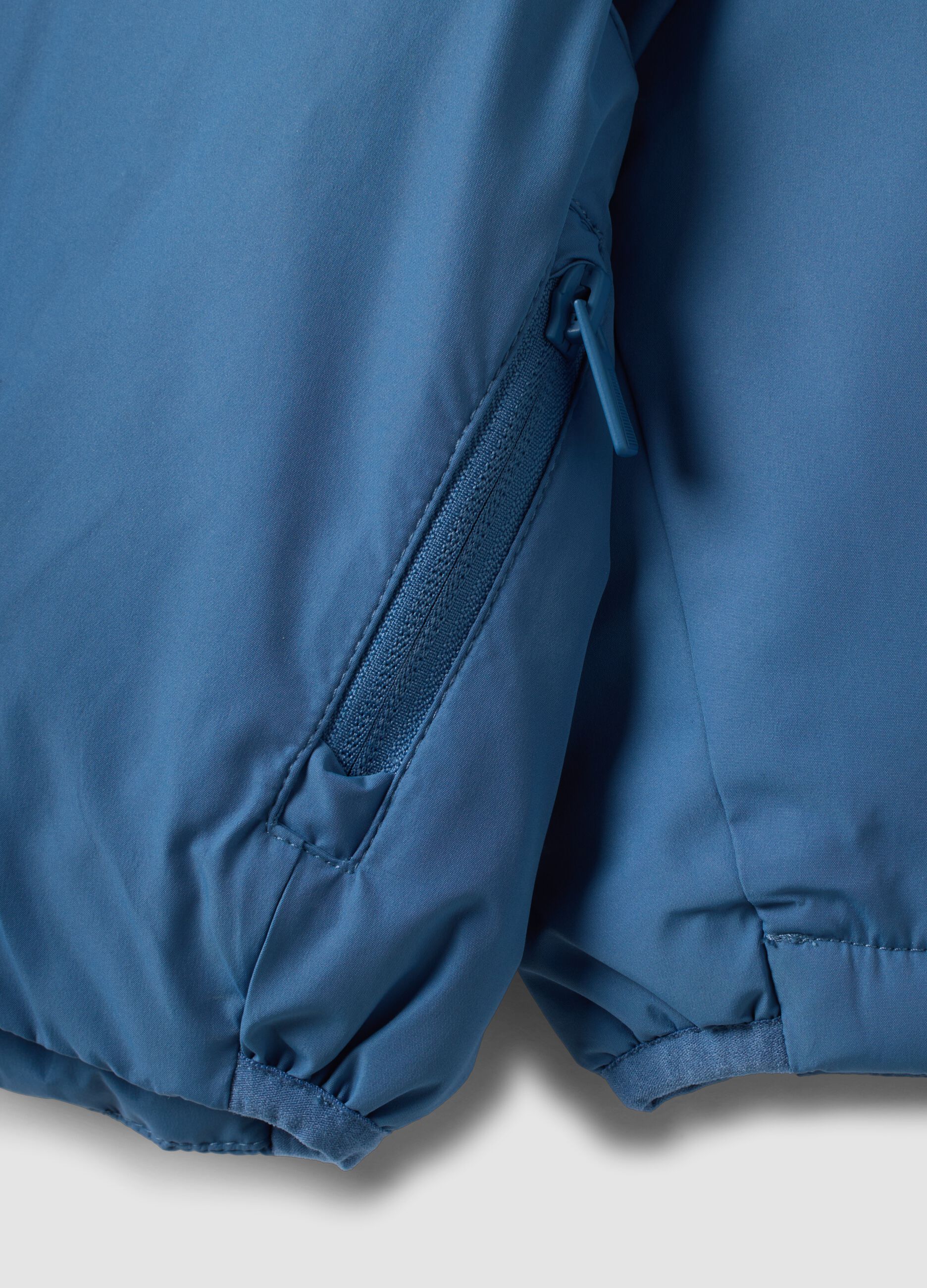 Blue water-repellent hooded jacket with zip, regular fit for boys