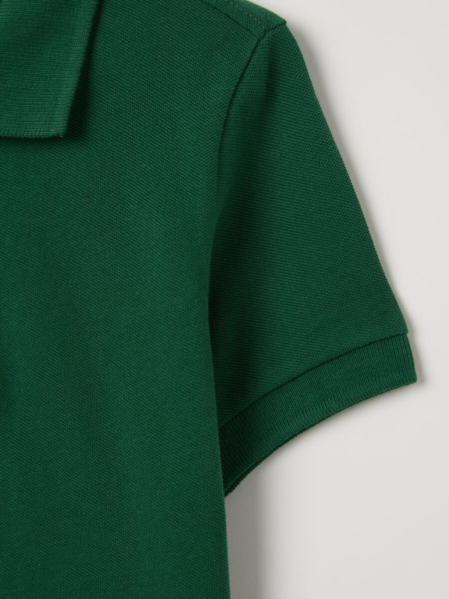 Essential green polo shirt in organic cotton_2
