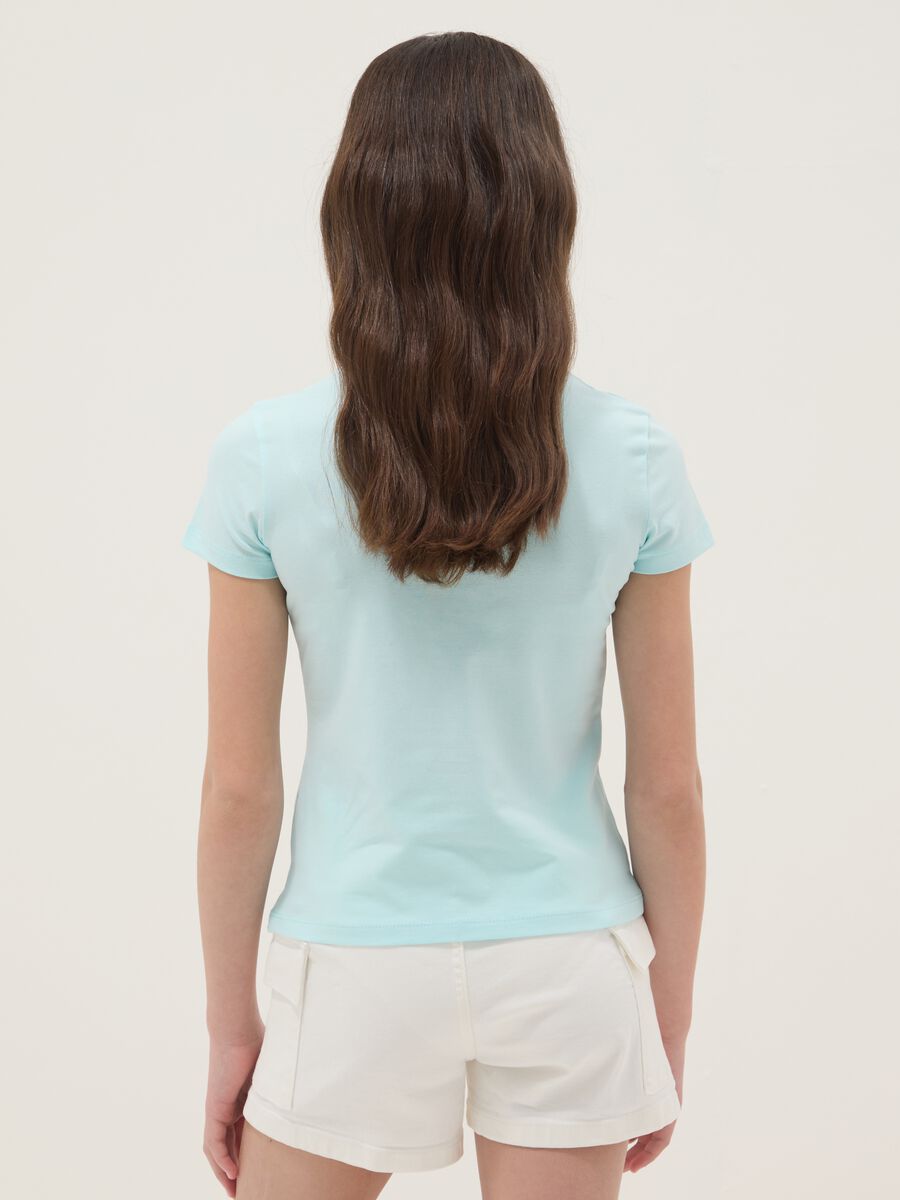 T-shirt in cotone elasticizzato azzurra da ragazza regular fit_2