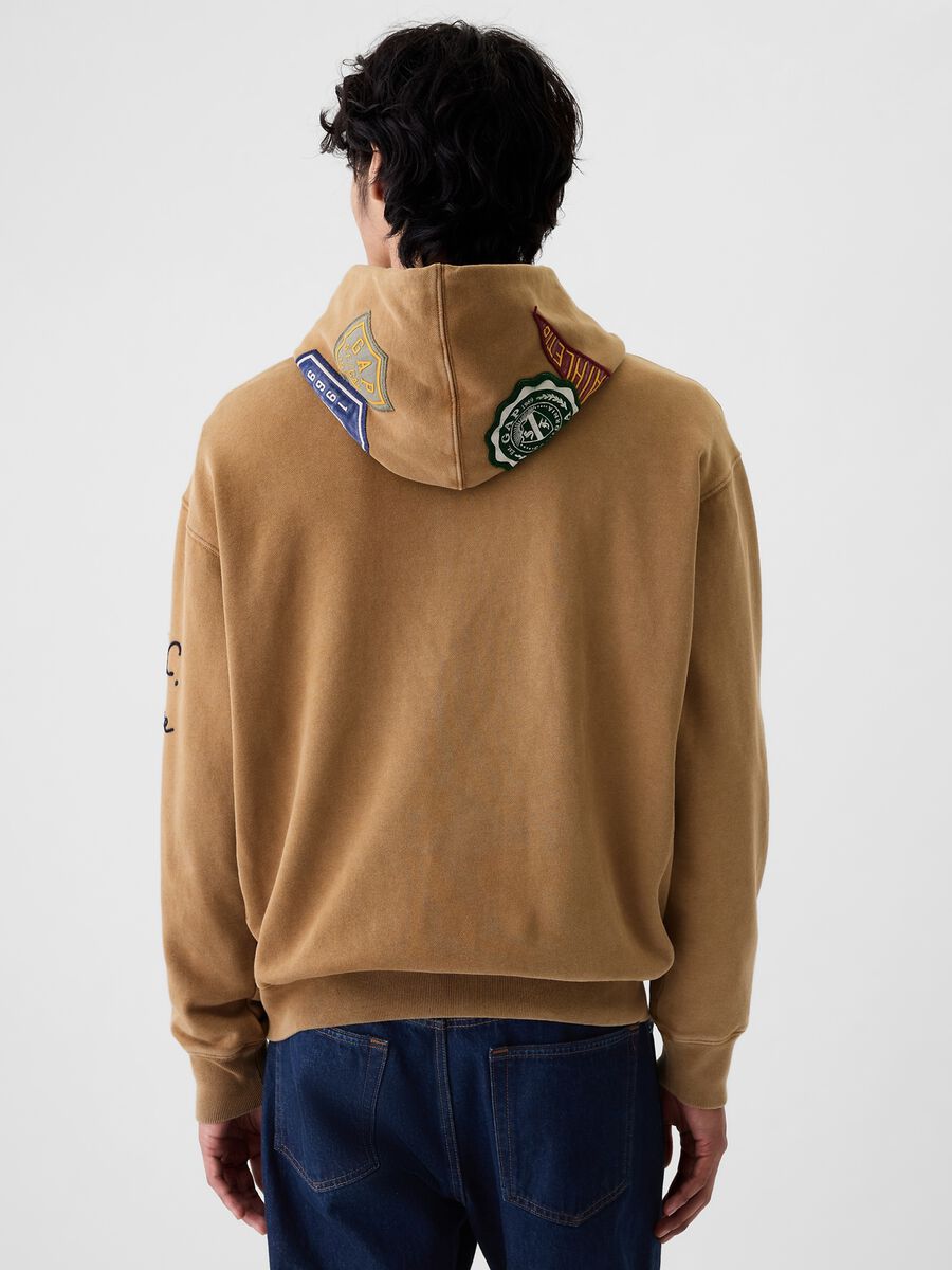 Felpa con cappuccio e patch logo_2