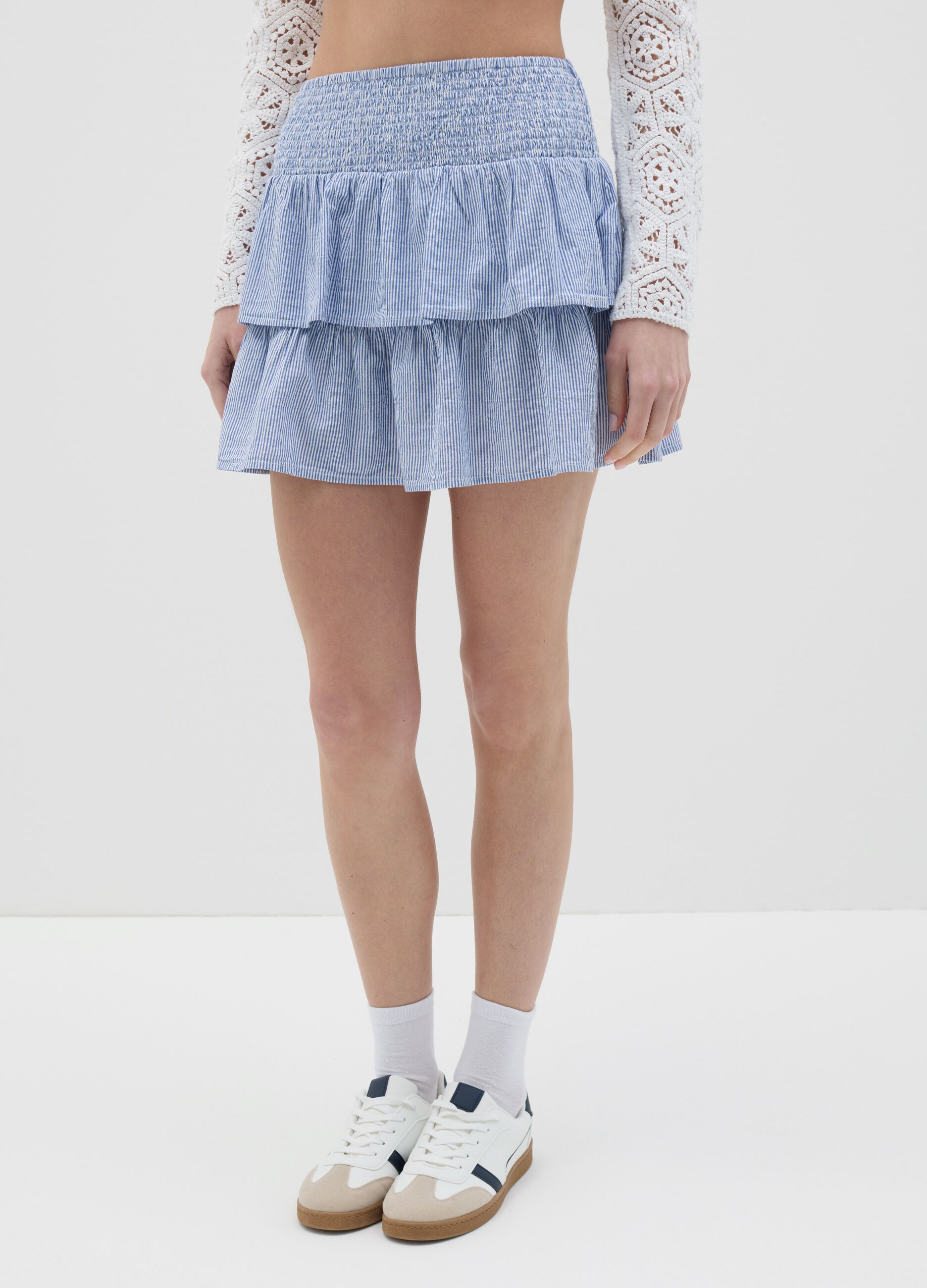 Gonna mini da donna in puro cotone azzurro regular fit con balze