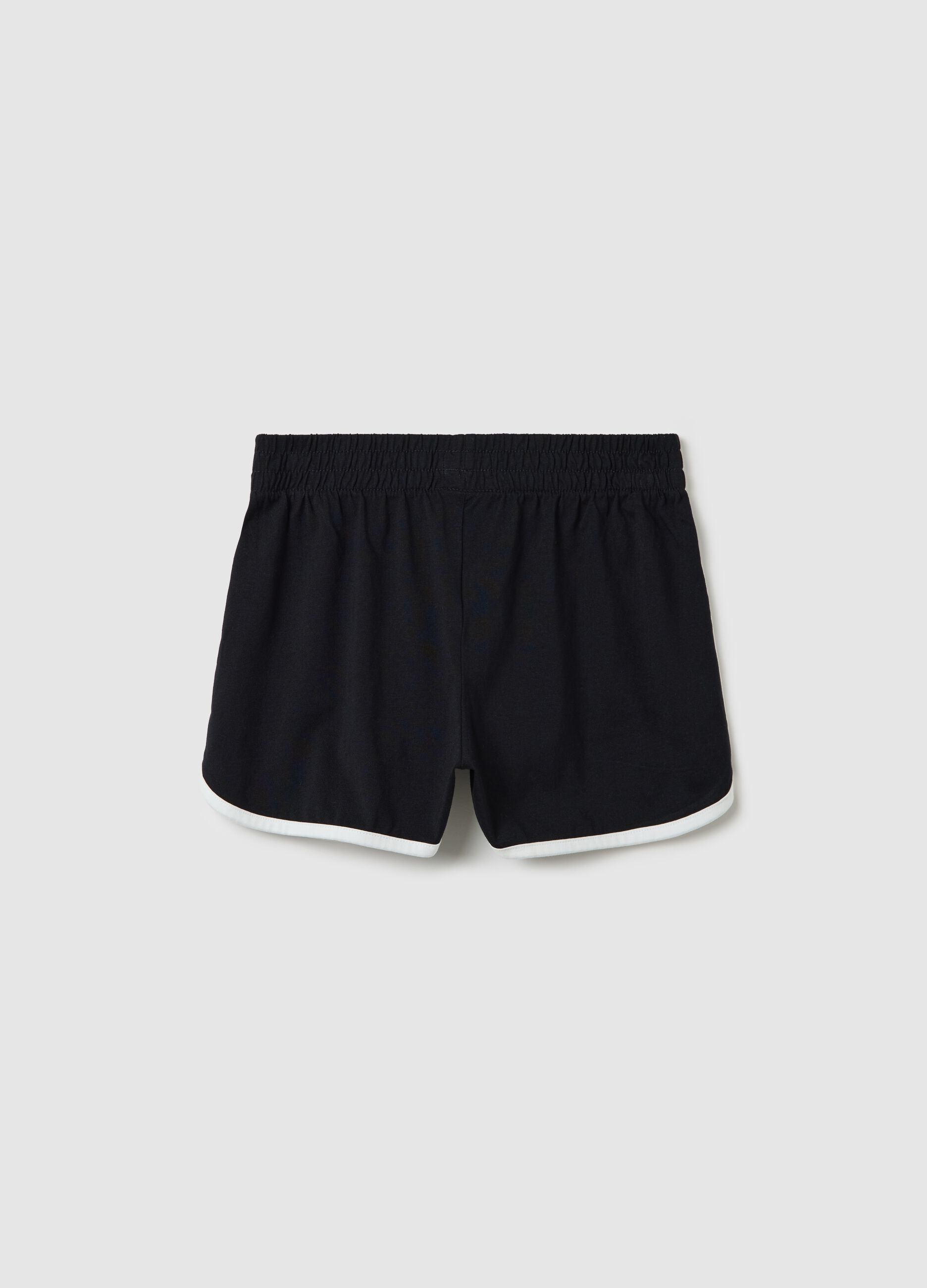 Black shorts in 100% cotton with contrasting trims