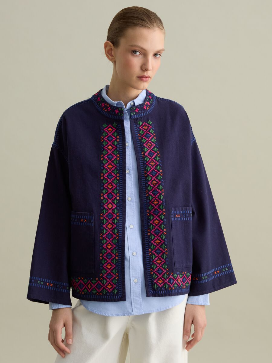 Kimono jacket with ethnic details_0