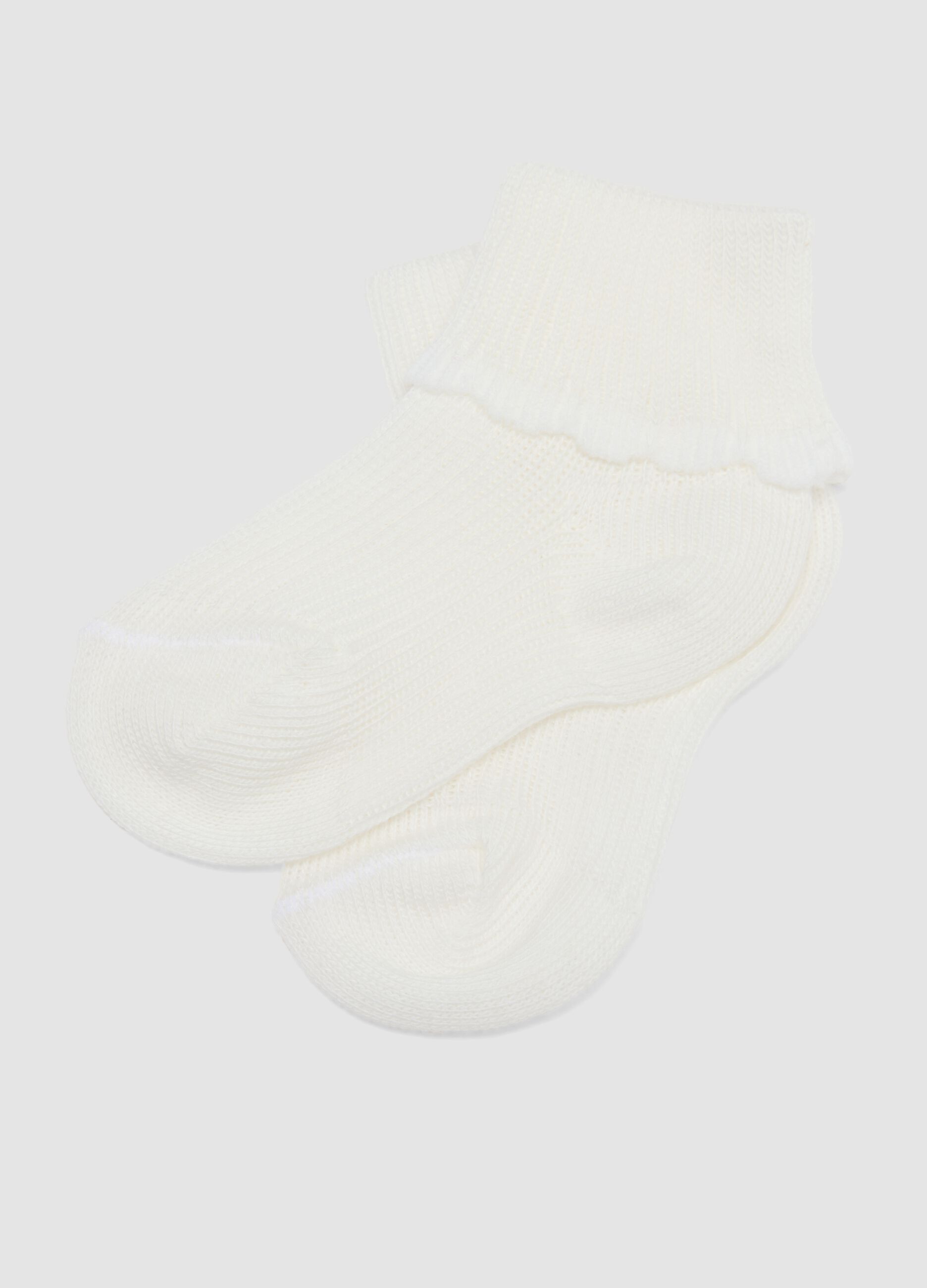 Bipack di calze corte multicolor in misto cotone per neonata