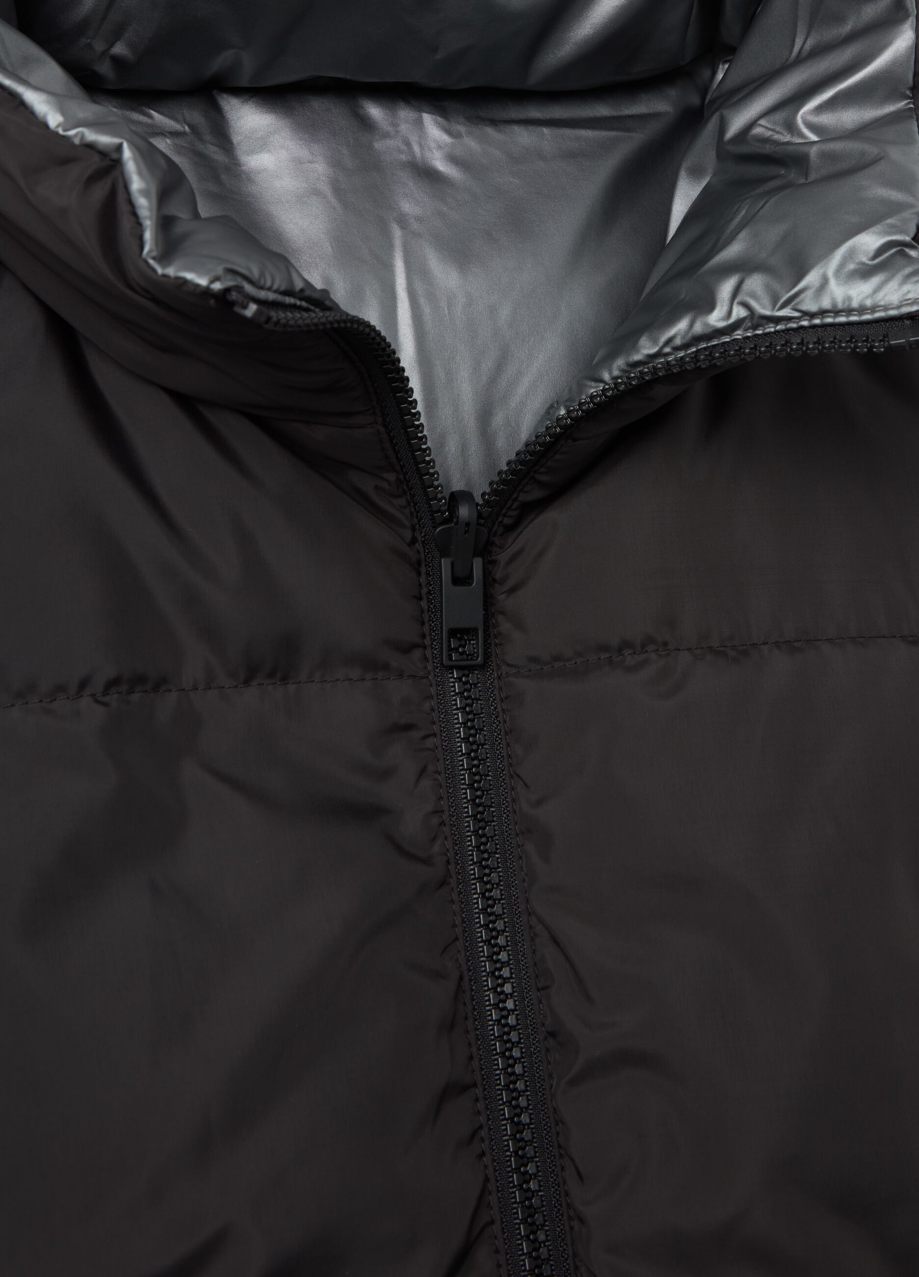 Quilted reversible gilet