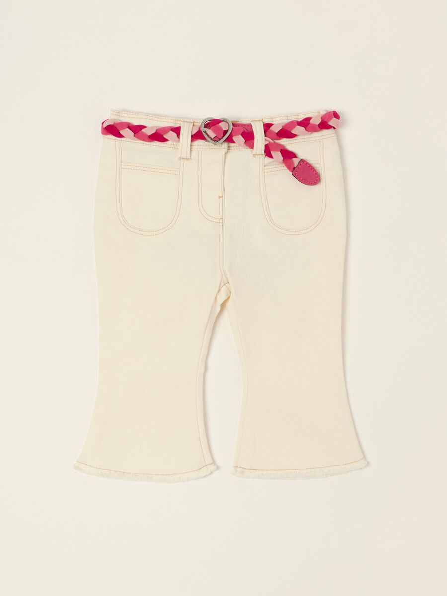 Baby girl stretch cotton-viscose denim jeans with a flared fit_0