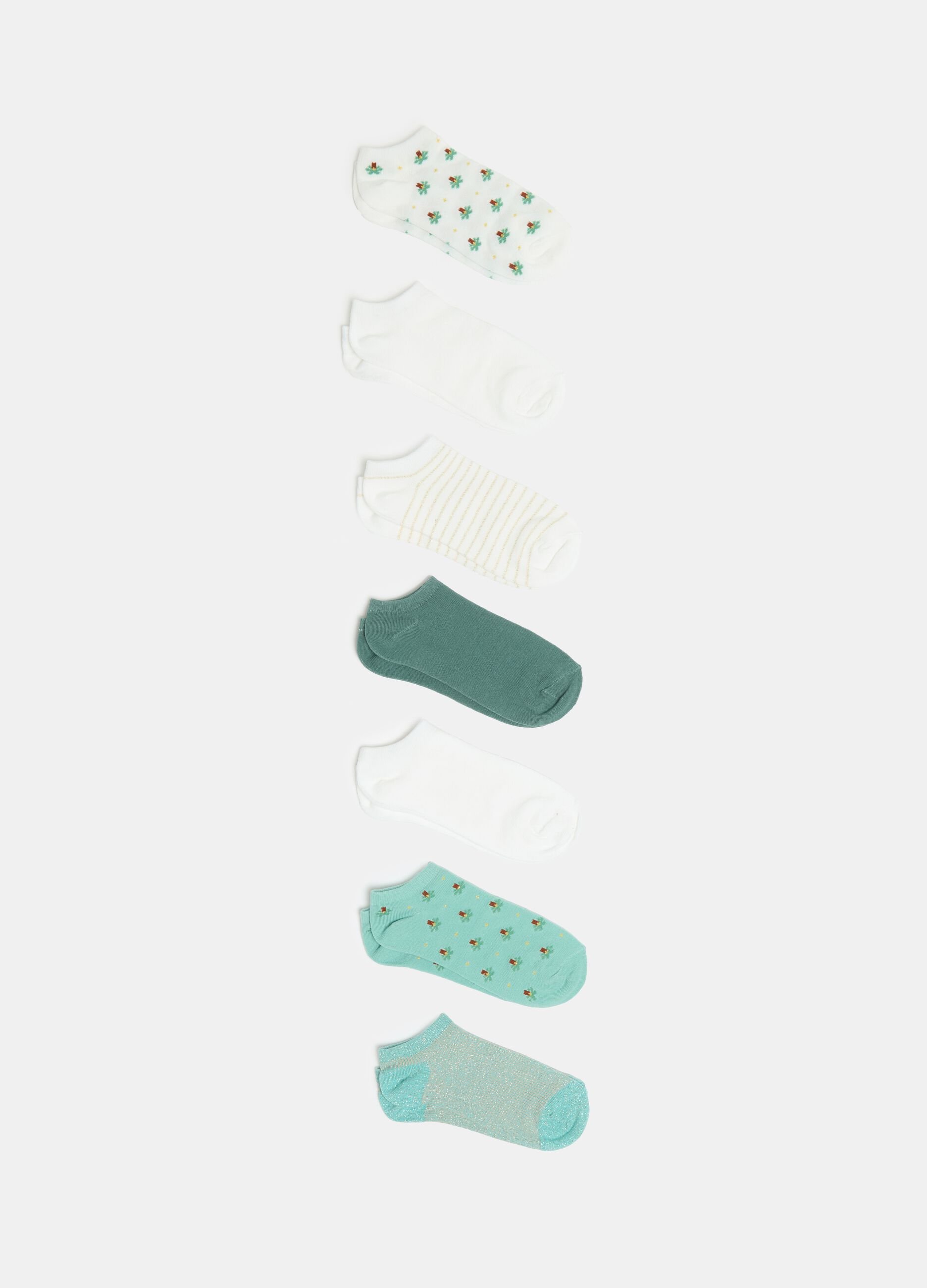 Seven-pair pack shoe liners with palms design