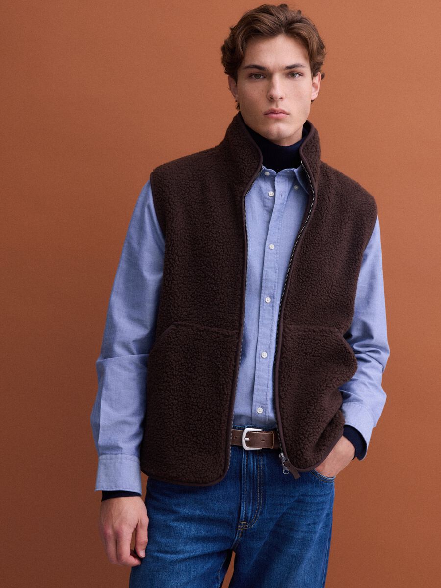 Gilet marrone con colletto regular fit effetto teddy_1