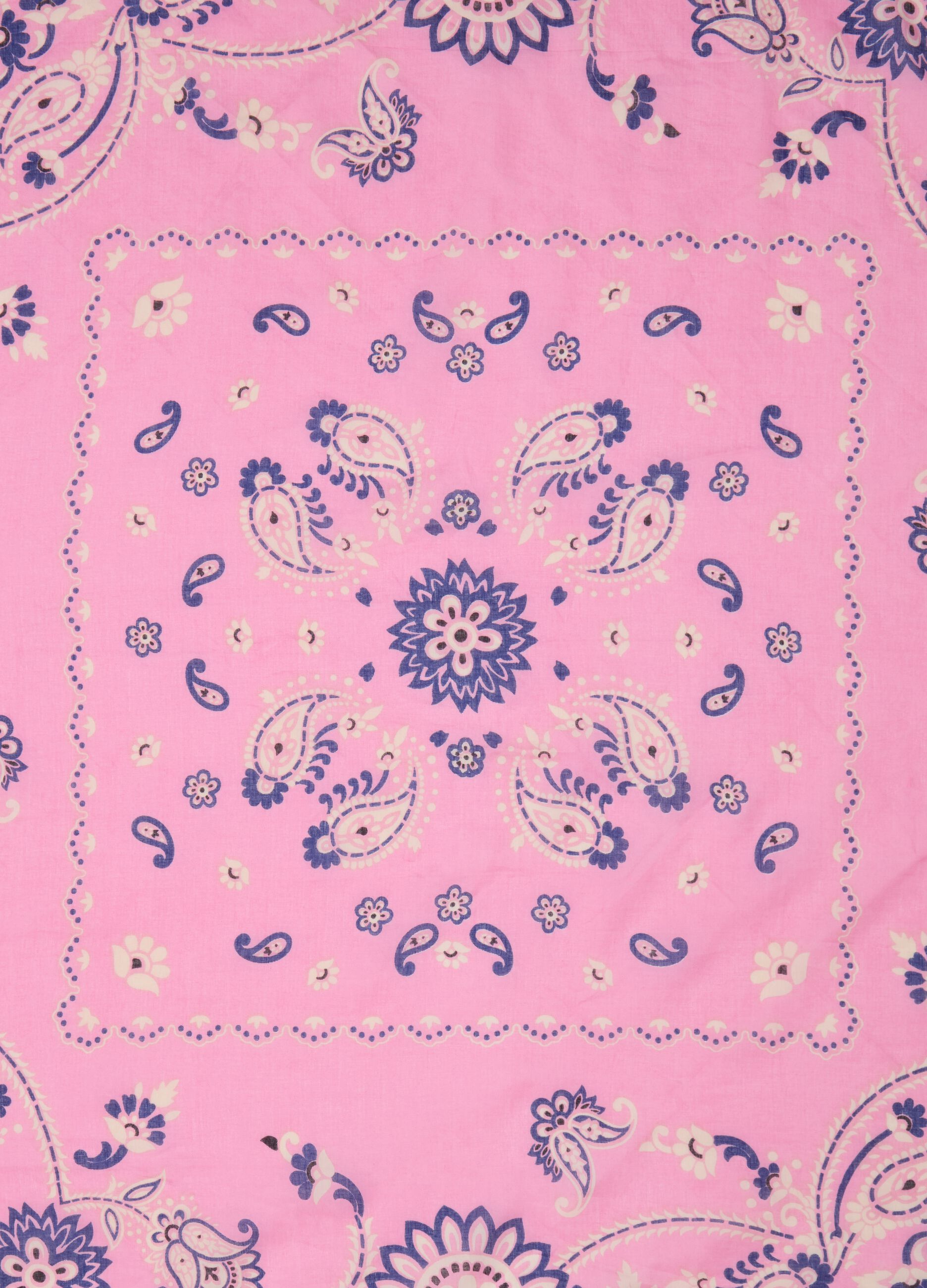 Foulard with bandana print