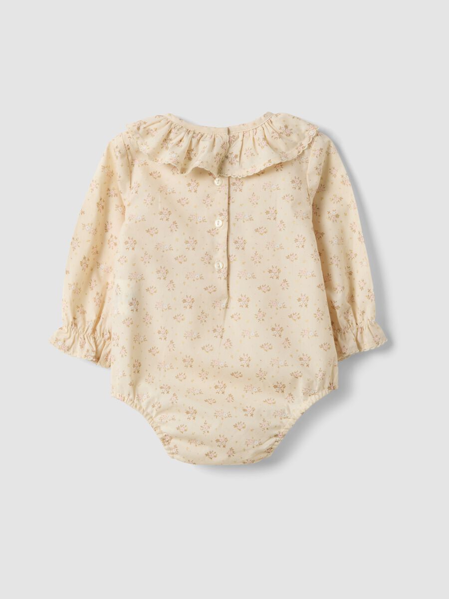 Body beige in puro cotone con colletto a volant per neonata con stampa floreale_1