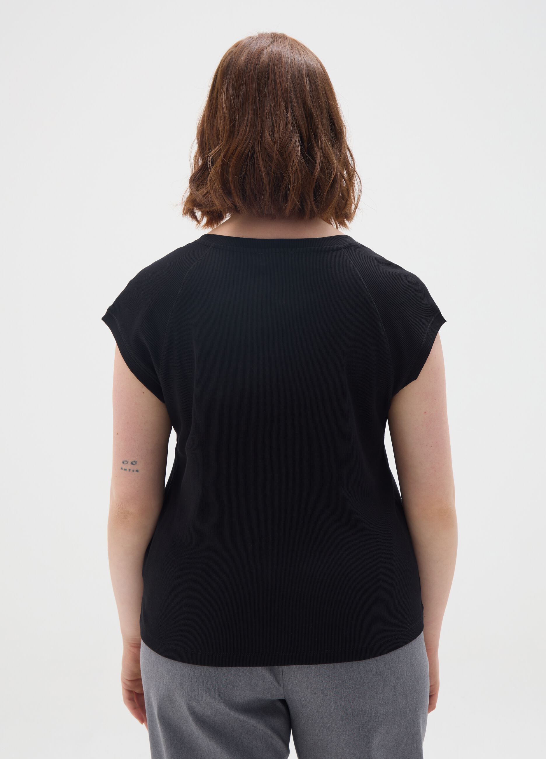 Women's top in pure black cotton