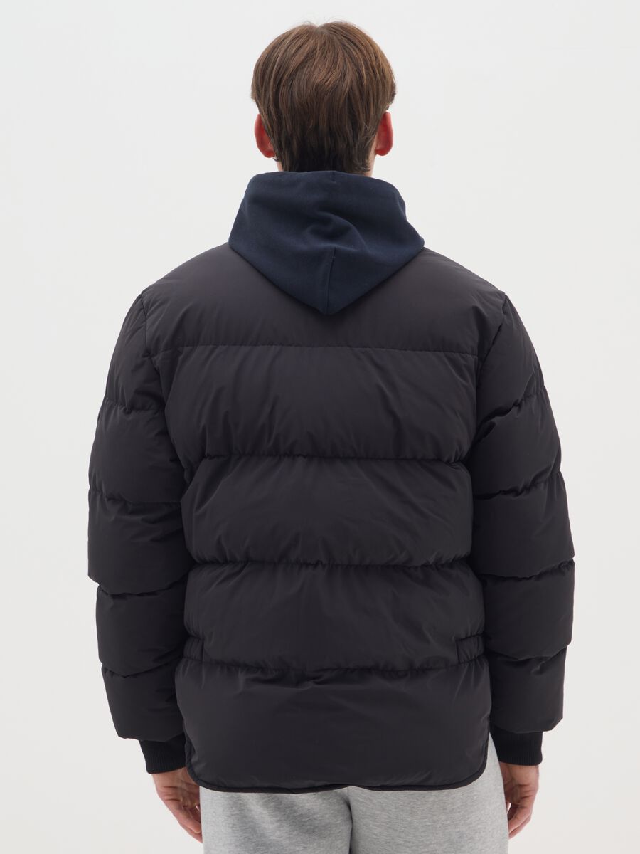 Black Padded Jacket with Zip_2