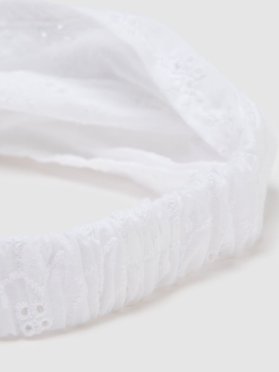 White pure cotton baby headband with embroidery_2