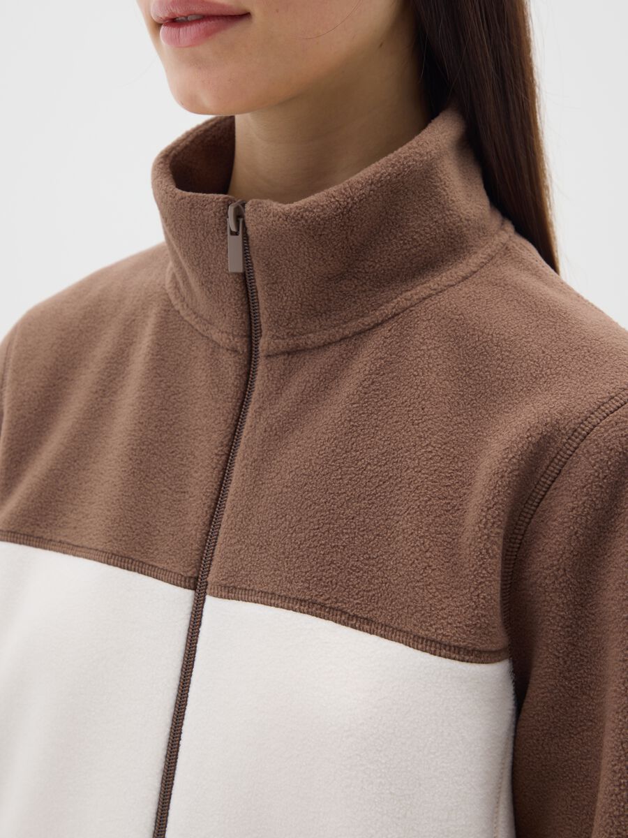 Pile multicolor vestibilità relaxed con zip_3