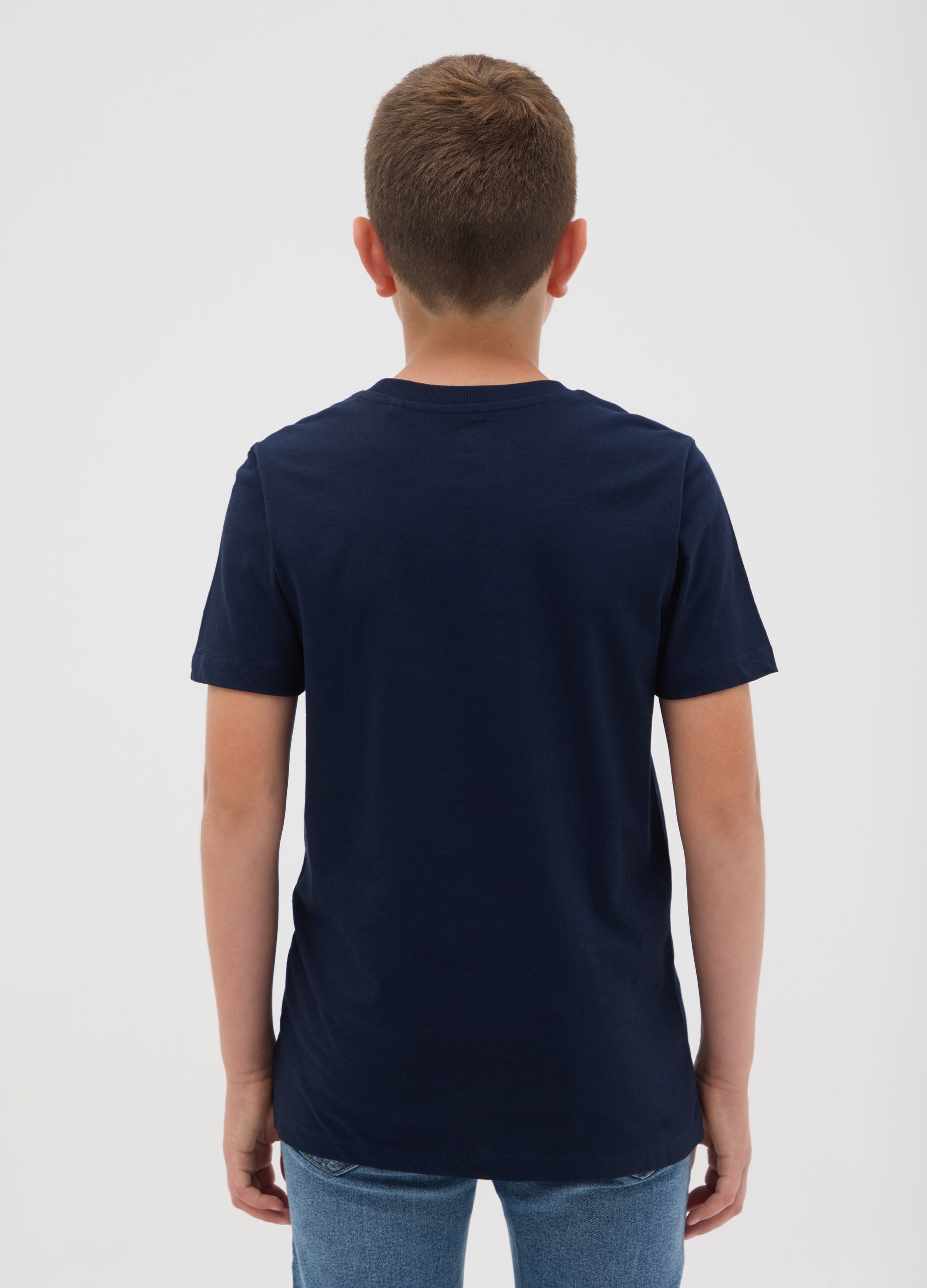 Navy blue T-shirt with round neck