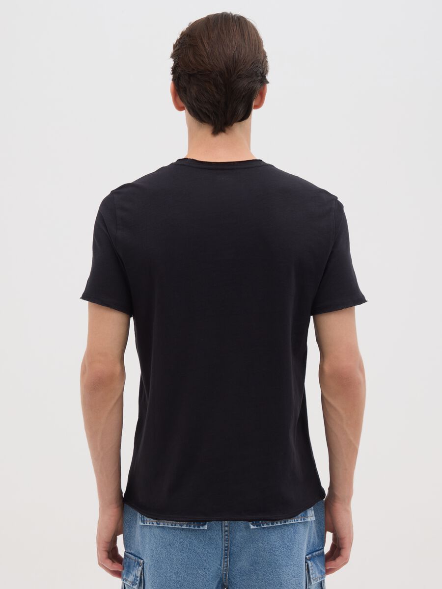 Men's black pure cotton t-shirt regular fit_3
