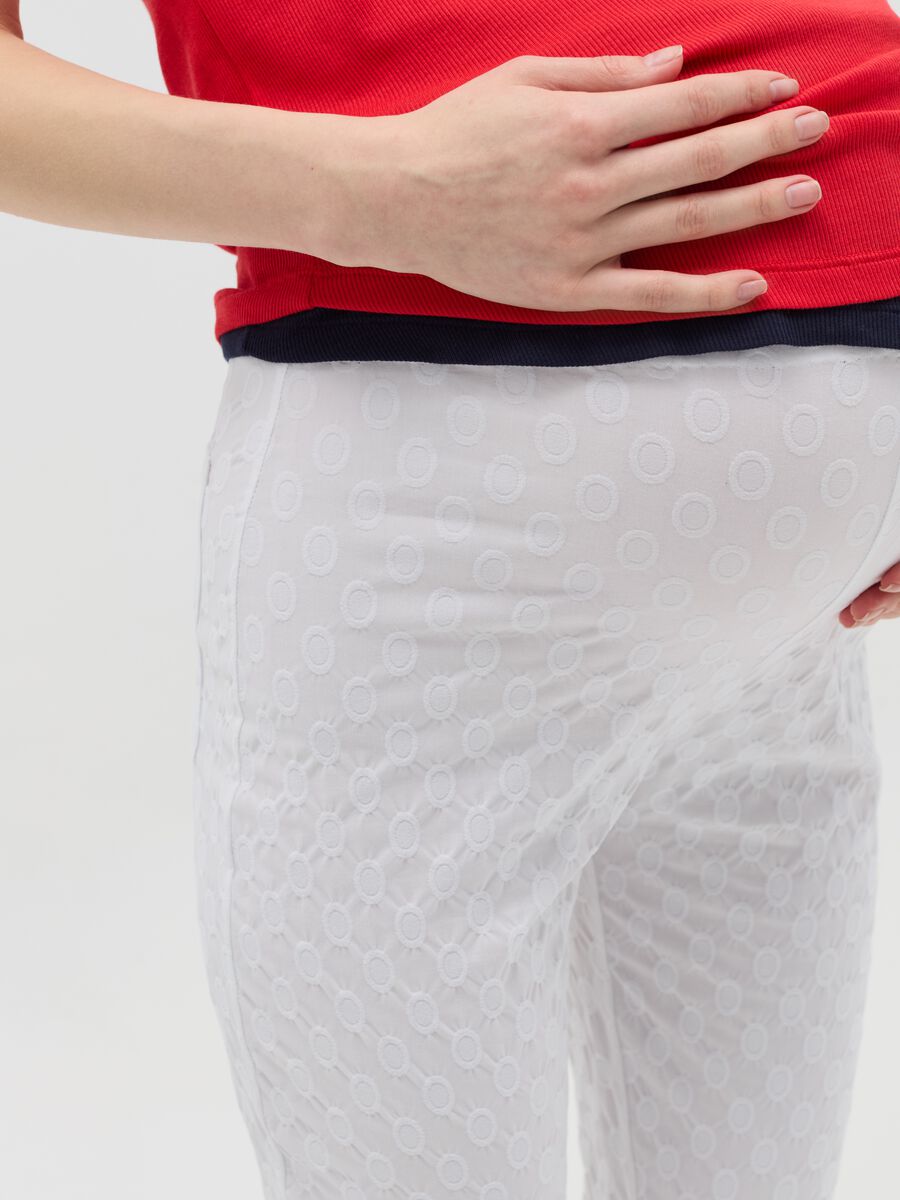 Cropped maternity treggings with circles motif_3