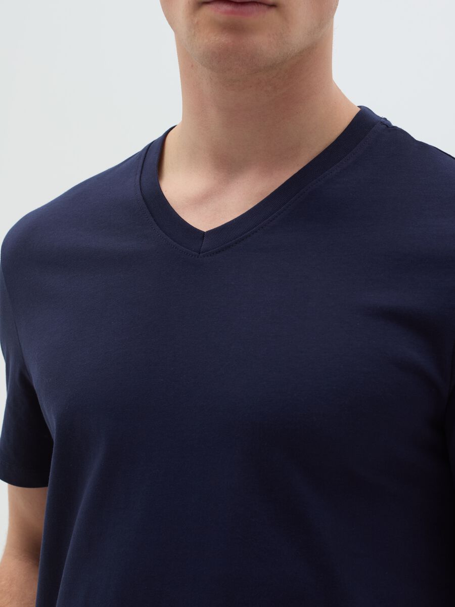 Cotton V-neck T-shirt_2