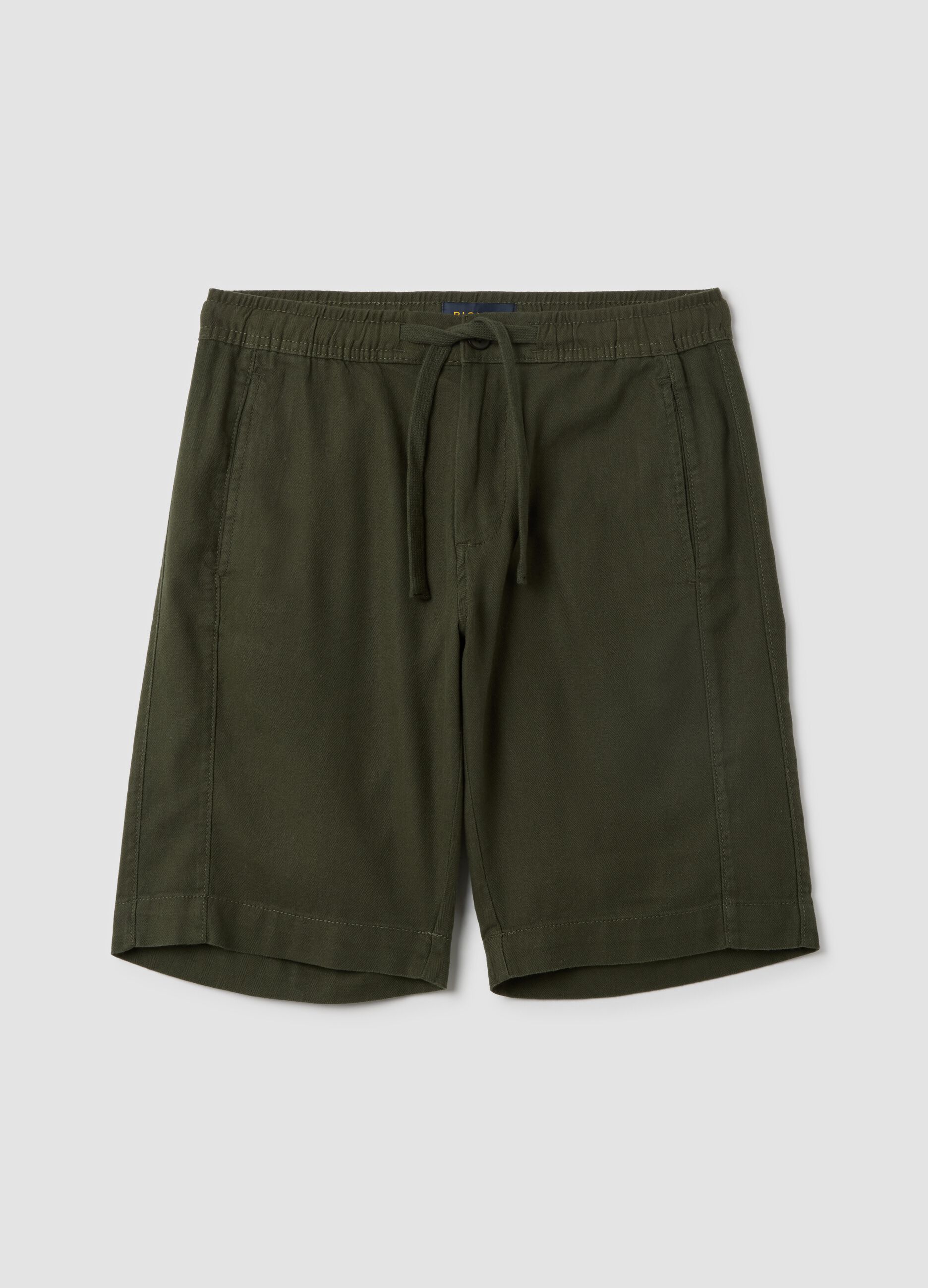 Pantaloncini da uomo in misto cotone verde regular fit