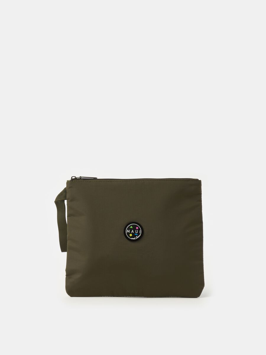 Solid colour clutch bag with logo patch_0